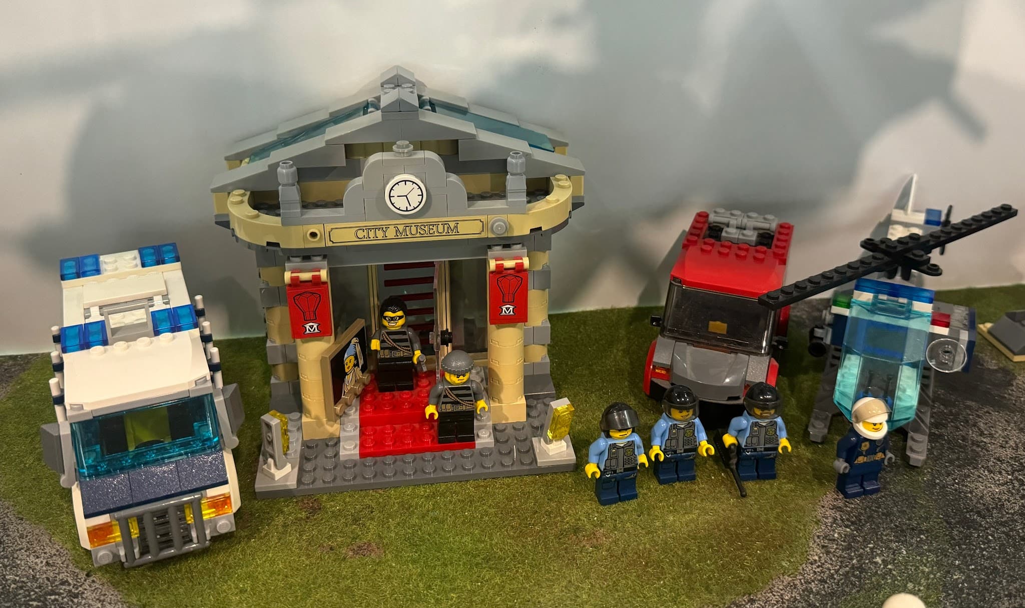 LEGO 60008 Museum Break-in