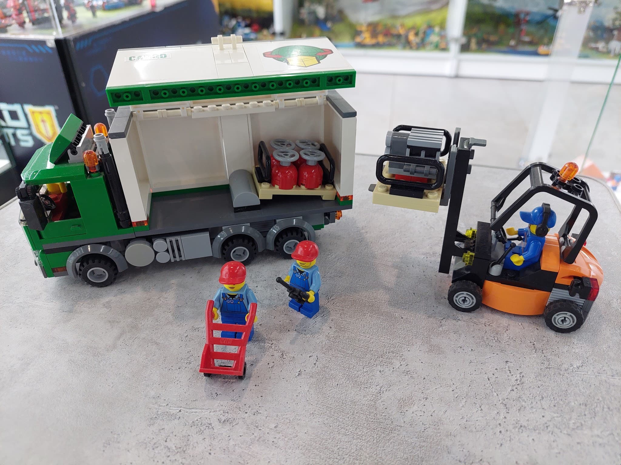 LEGO 60020 Cargo Truck