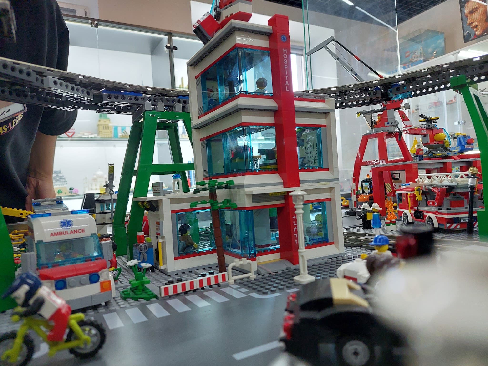LEGO 60204 City Hospital