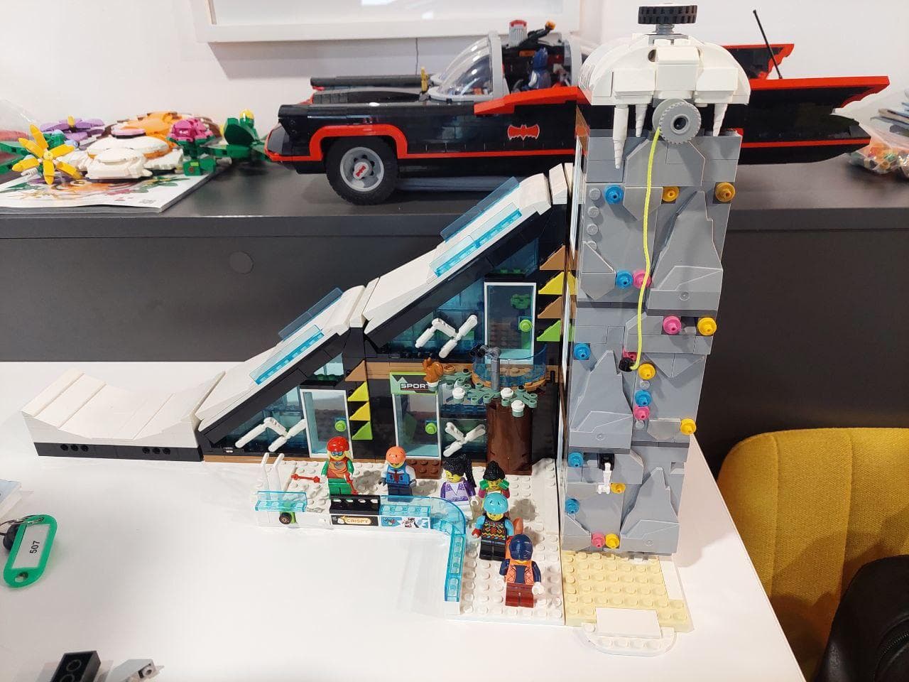 LEGO 60366 Ski and Climbing Centre