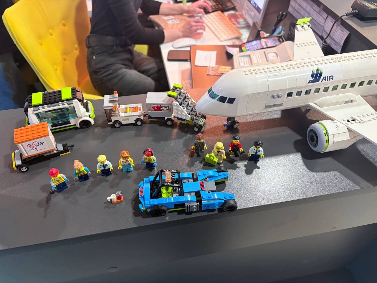 LEGO 60367 Passenger Airplane