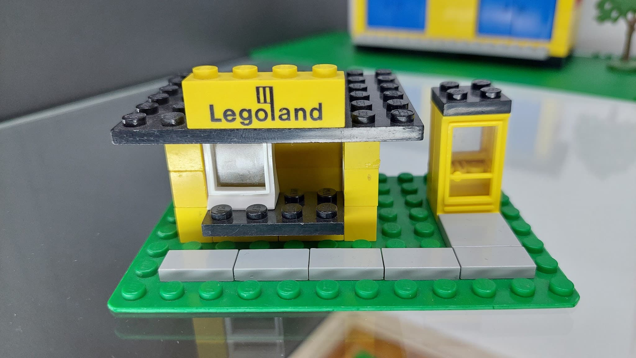 LEGO 608-1 Kiosk