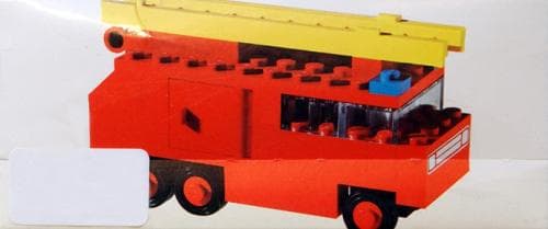LEGO 620-2 Fire engine with opening doors and ladder