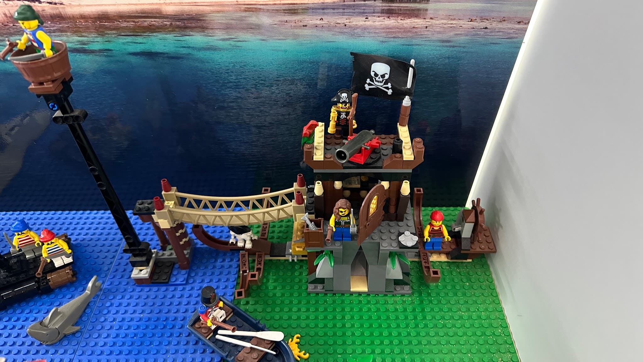 LEGO 6253 Shipwreck Hideout