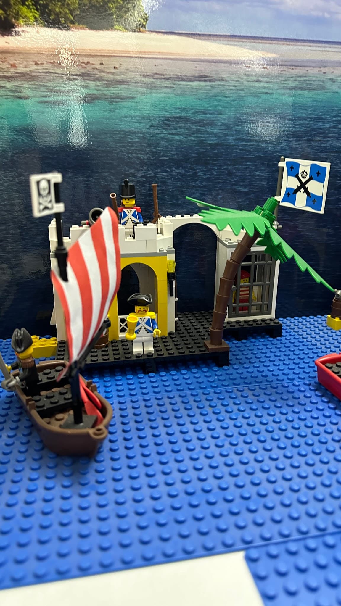 LEGO 6267 Lagoon Lock-Up