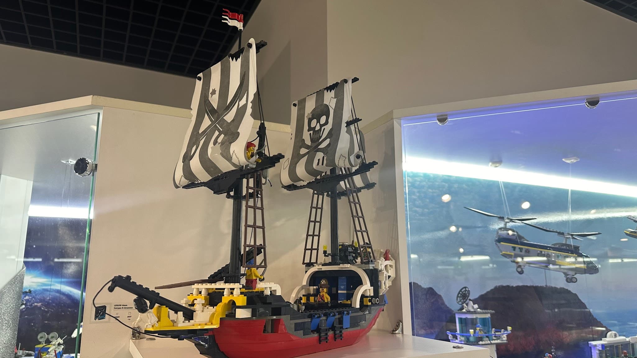 LEGO 6289 Red Beard Runner