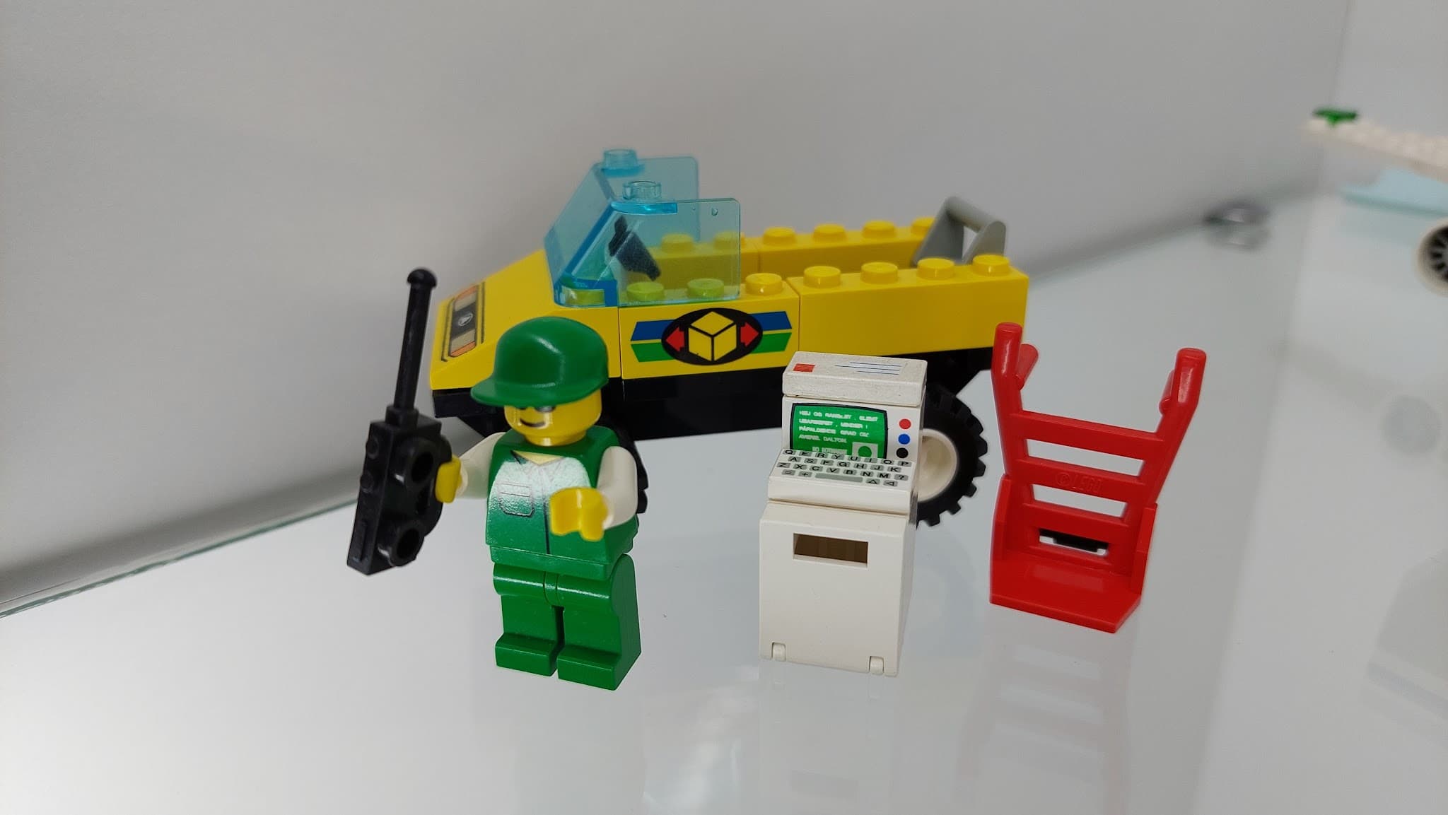 LEGO 6325 Package Pick-Up