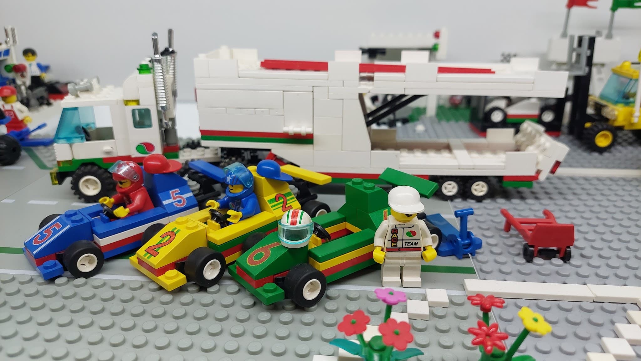 LEGO 6335 Indy Transport