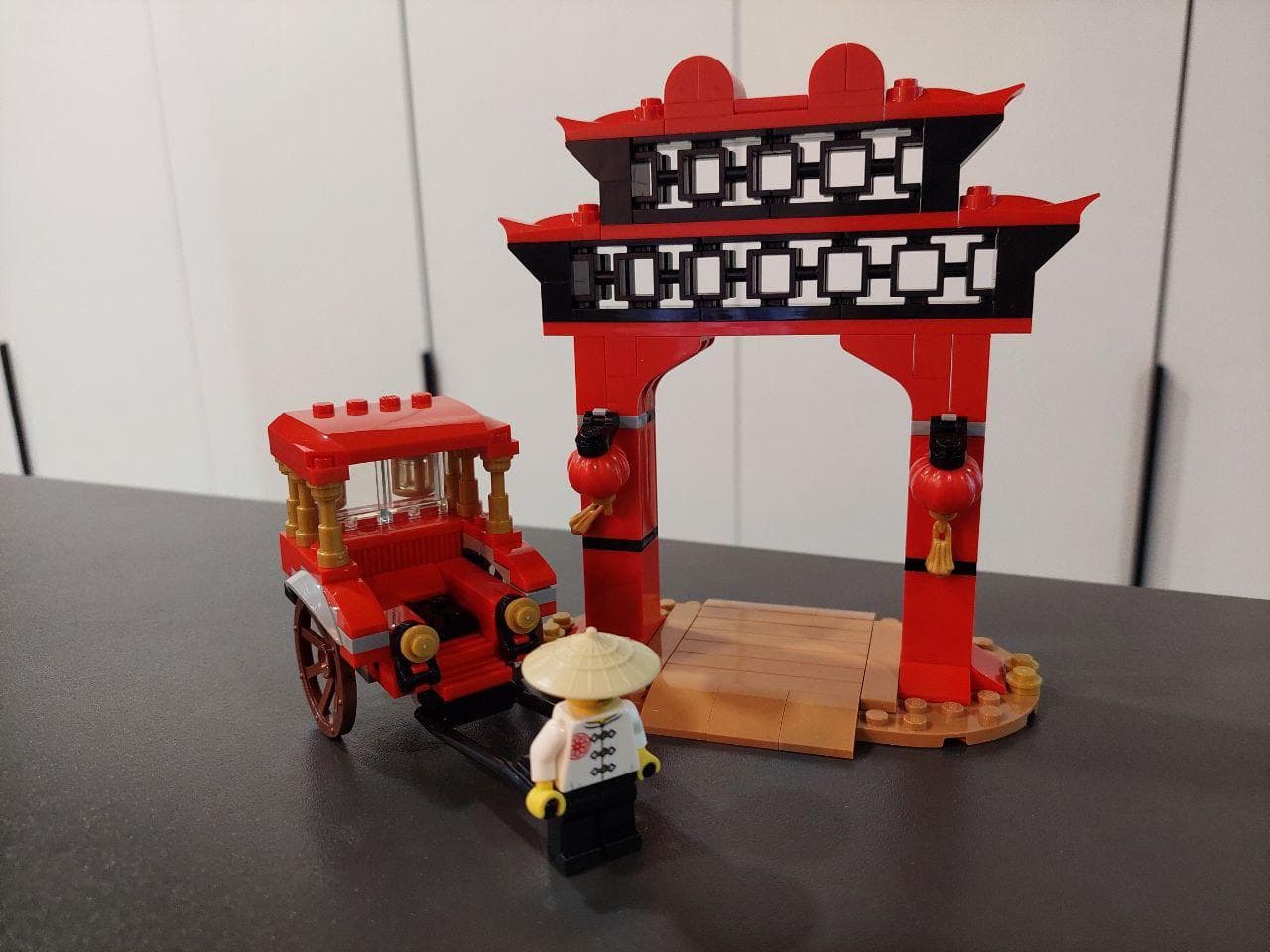 LEGO 6351965 Rickshaw and Paifang Gateway