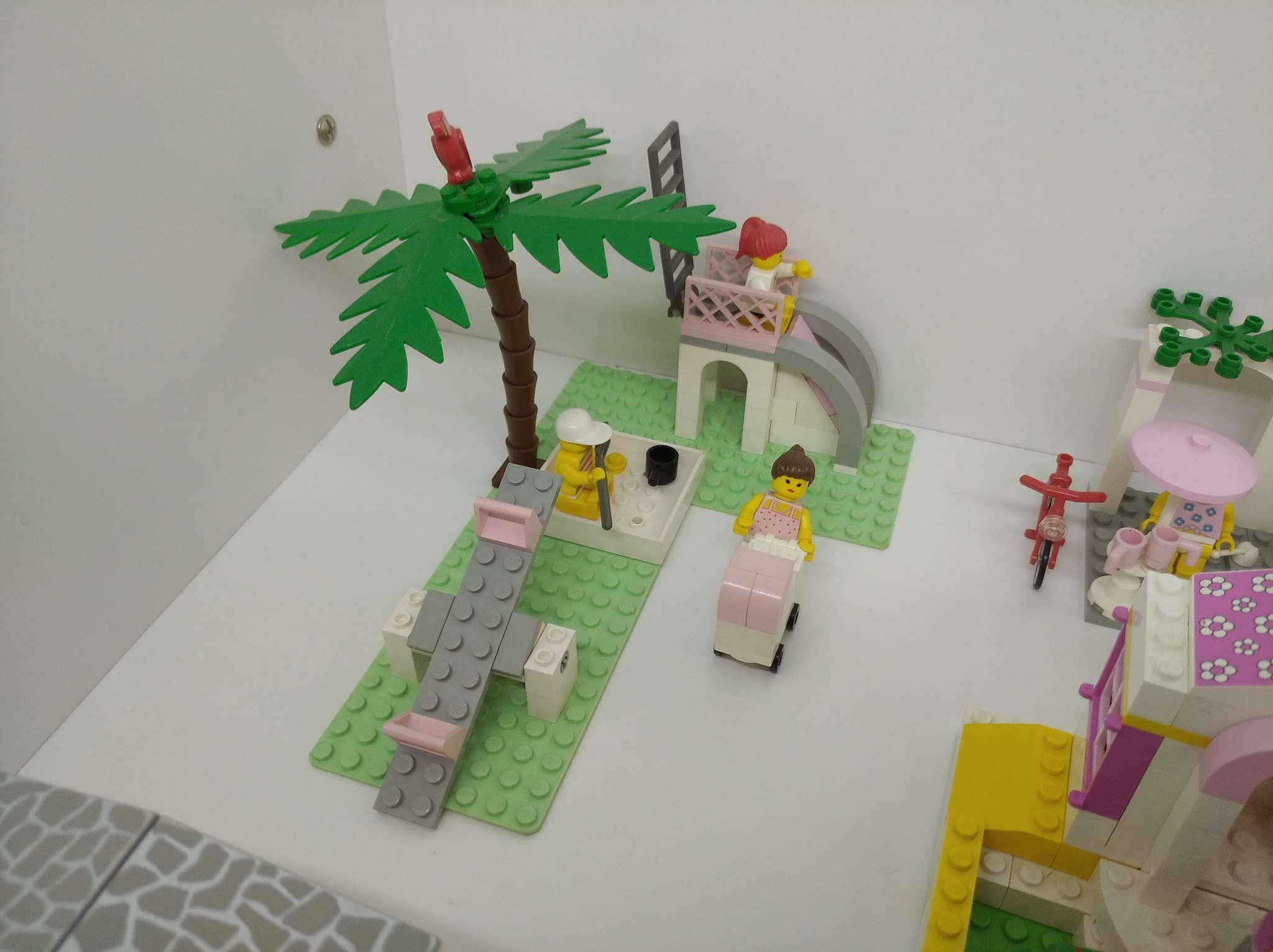 LEGO 6403 Paradise Playground
