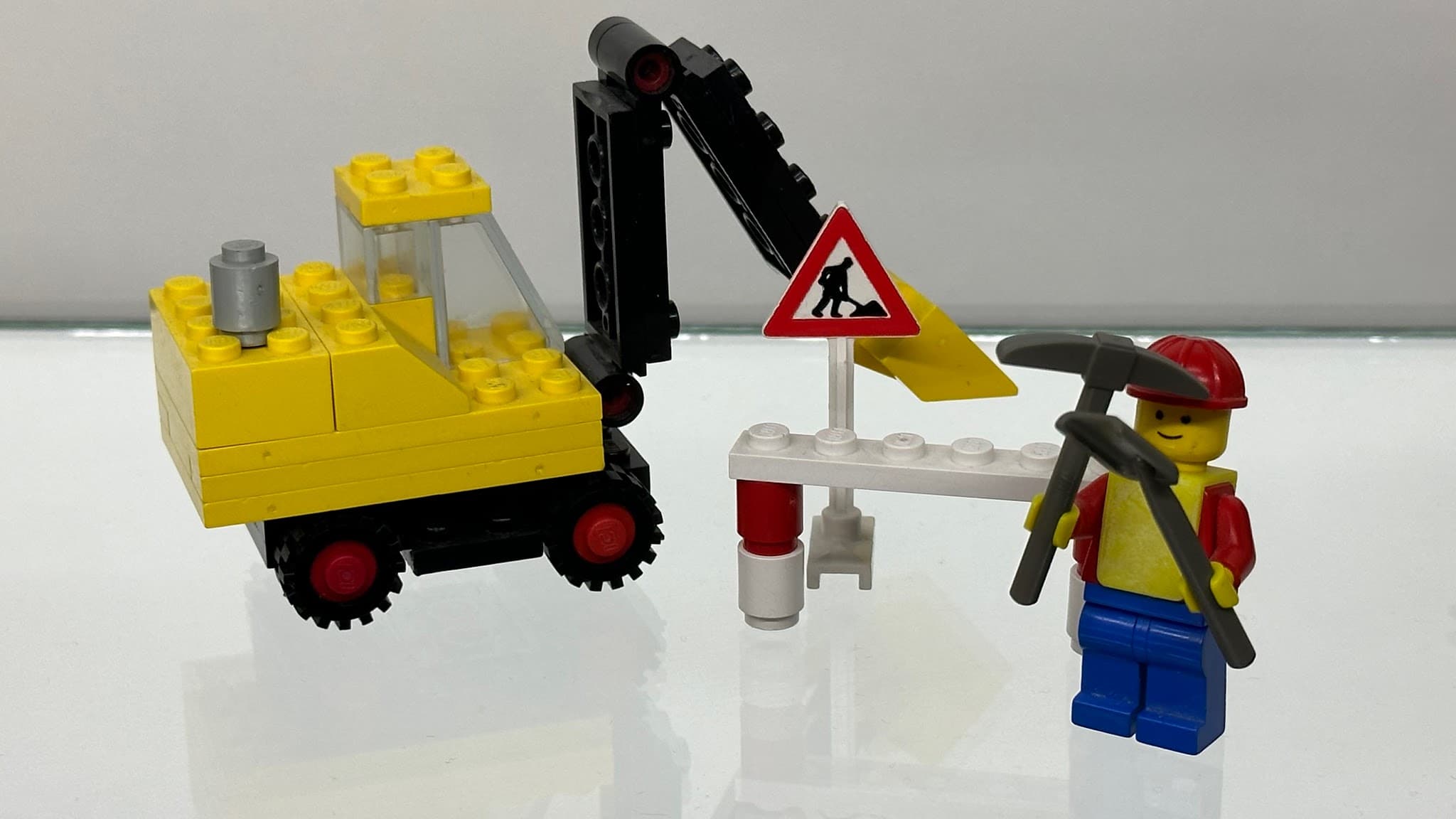 LEGO 641 Excavator