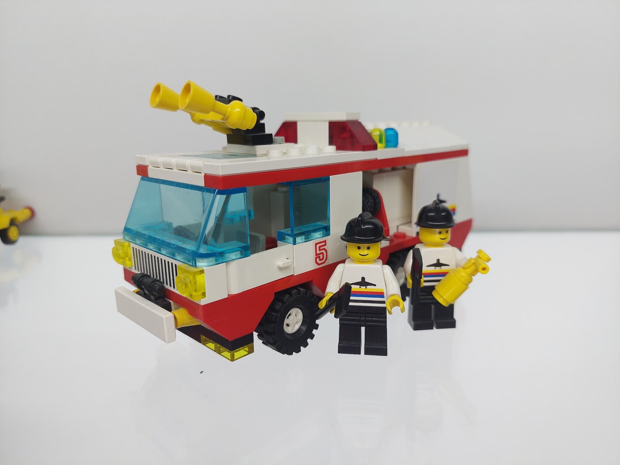 LEGO 6440 Jetport Fire Squad