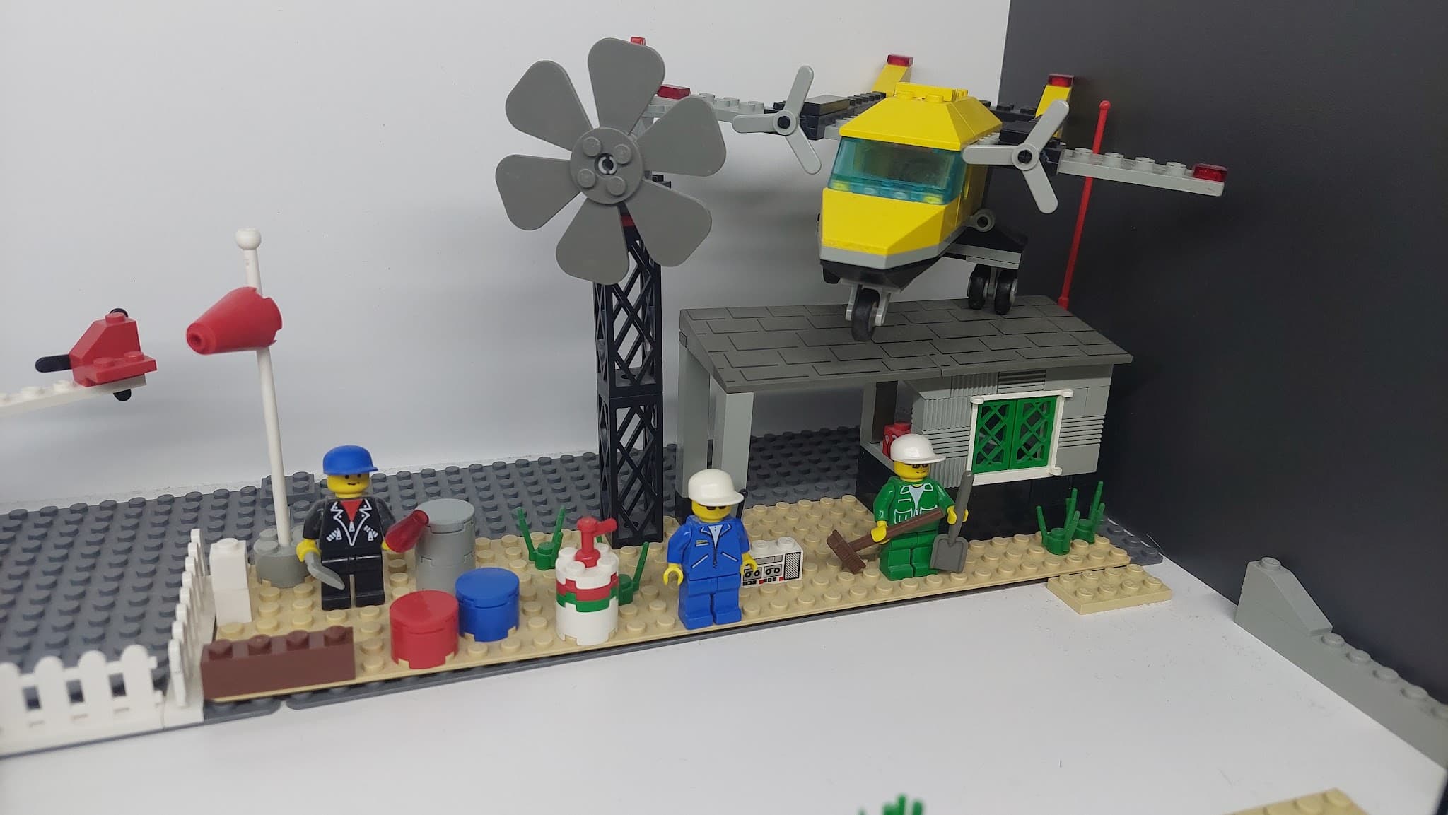 LEGO 6444 Outback Airstrip