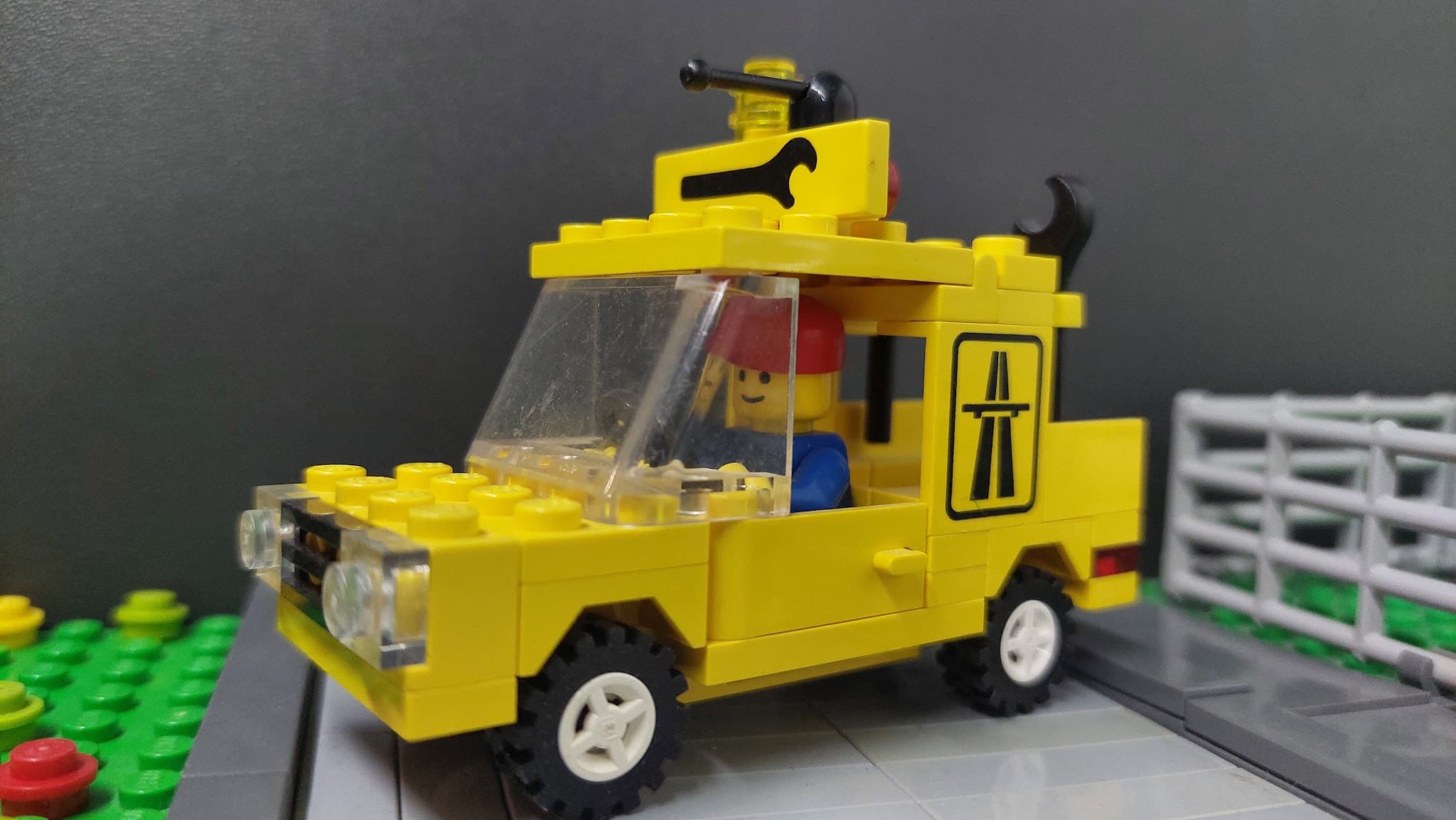 LEGO 6521 Emergency Repair Truck