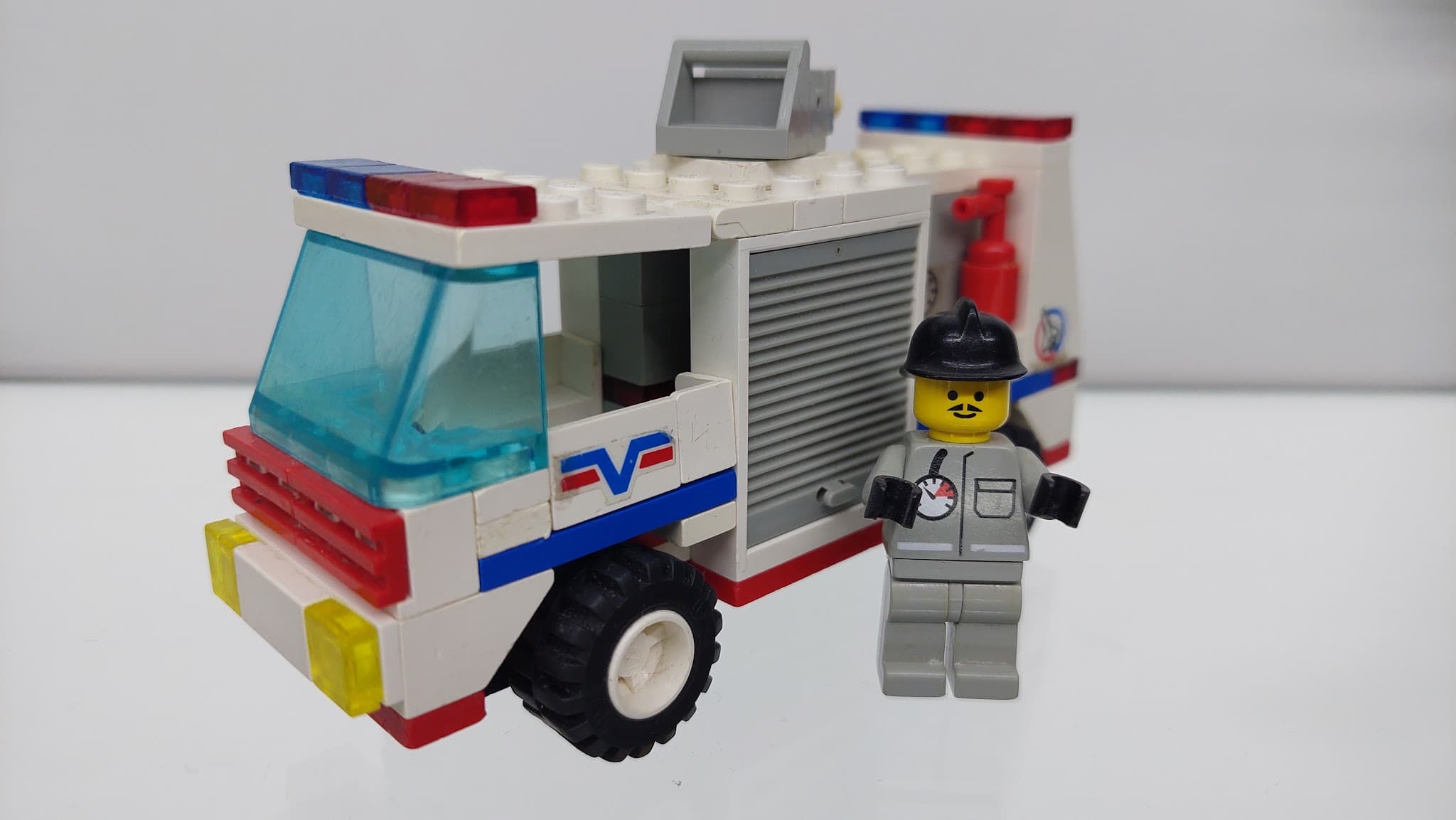 LEGO 6614 Launch Evac 1