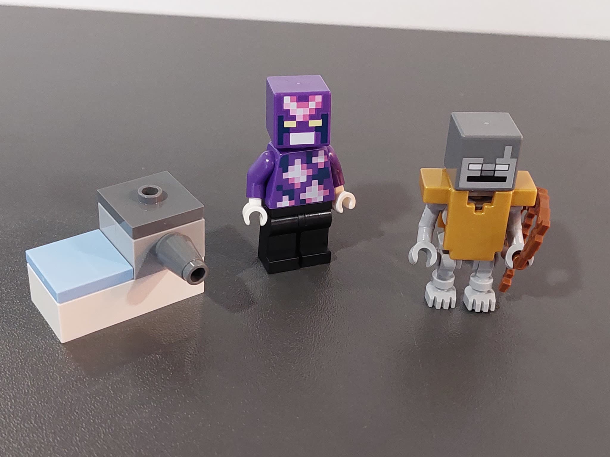 LEGO 662401 Stray, Crystal Knight and Shooter