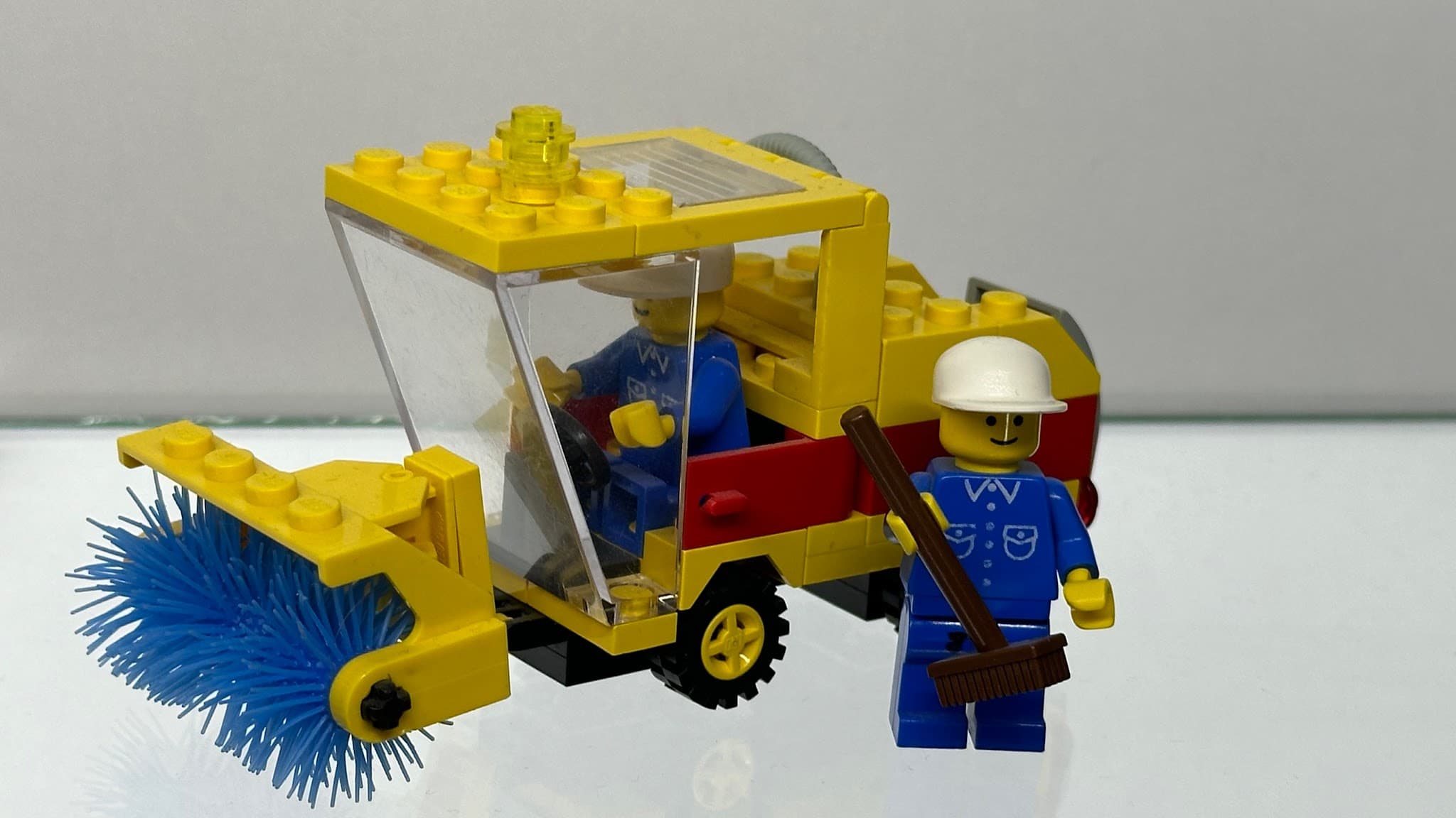 LEGO 6645 Street Sweeper