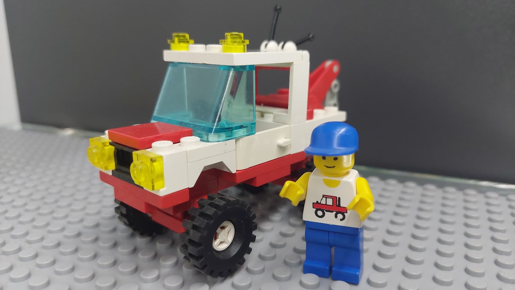 LEGO 6660 Hook & Haul Wrecker