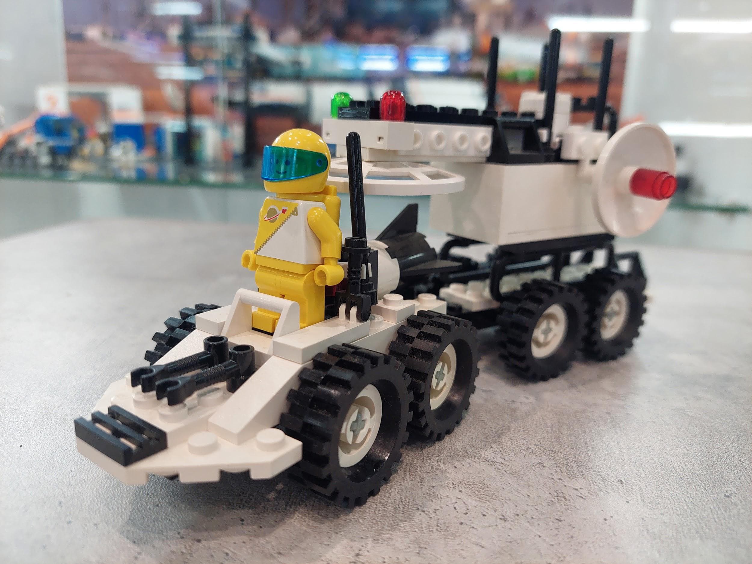 LEGO 6770 Lunar Transporter Patroller