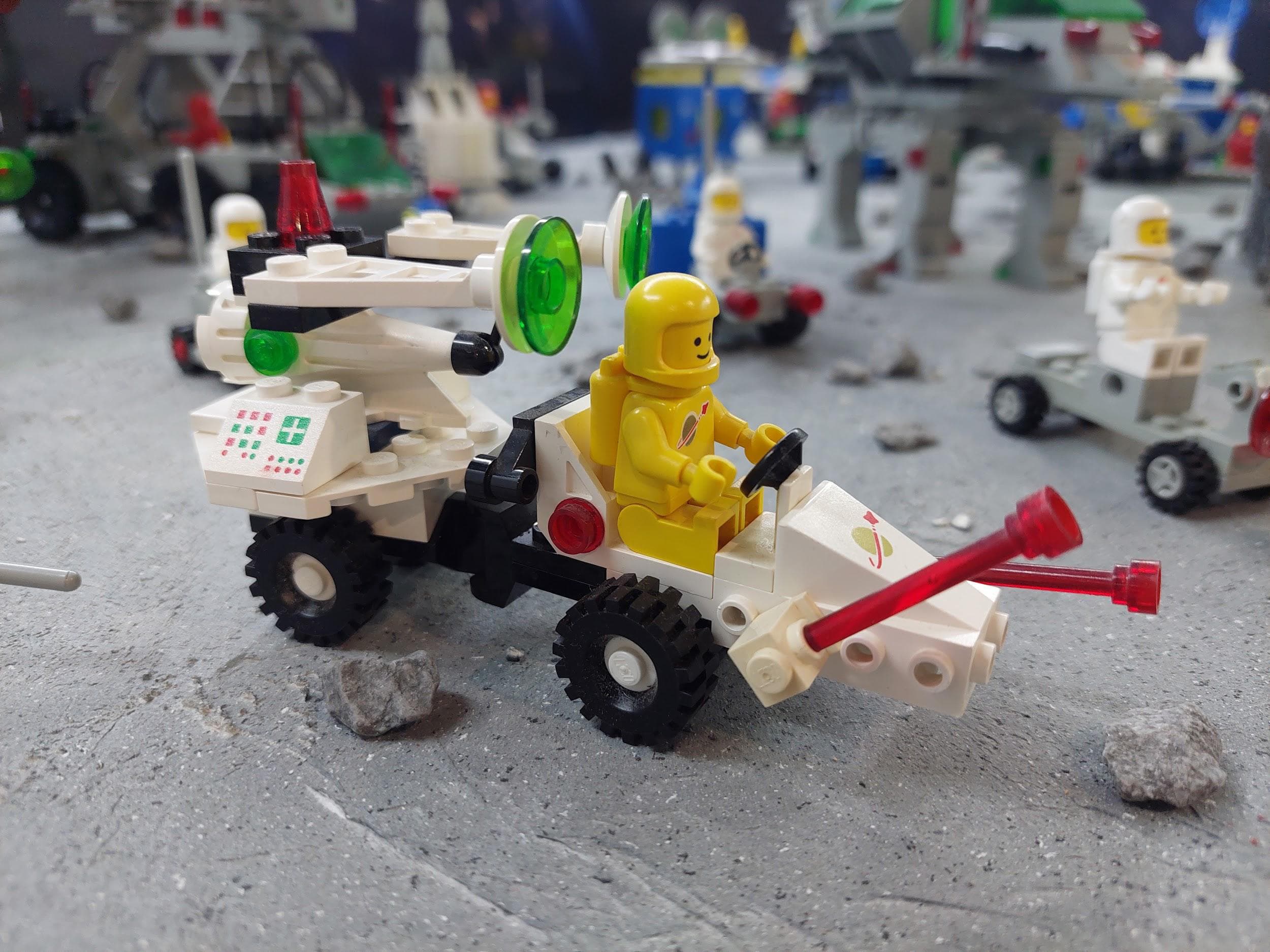 LEGO 6849 Satellite Patroller