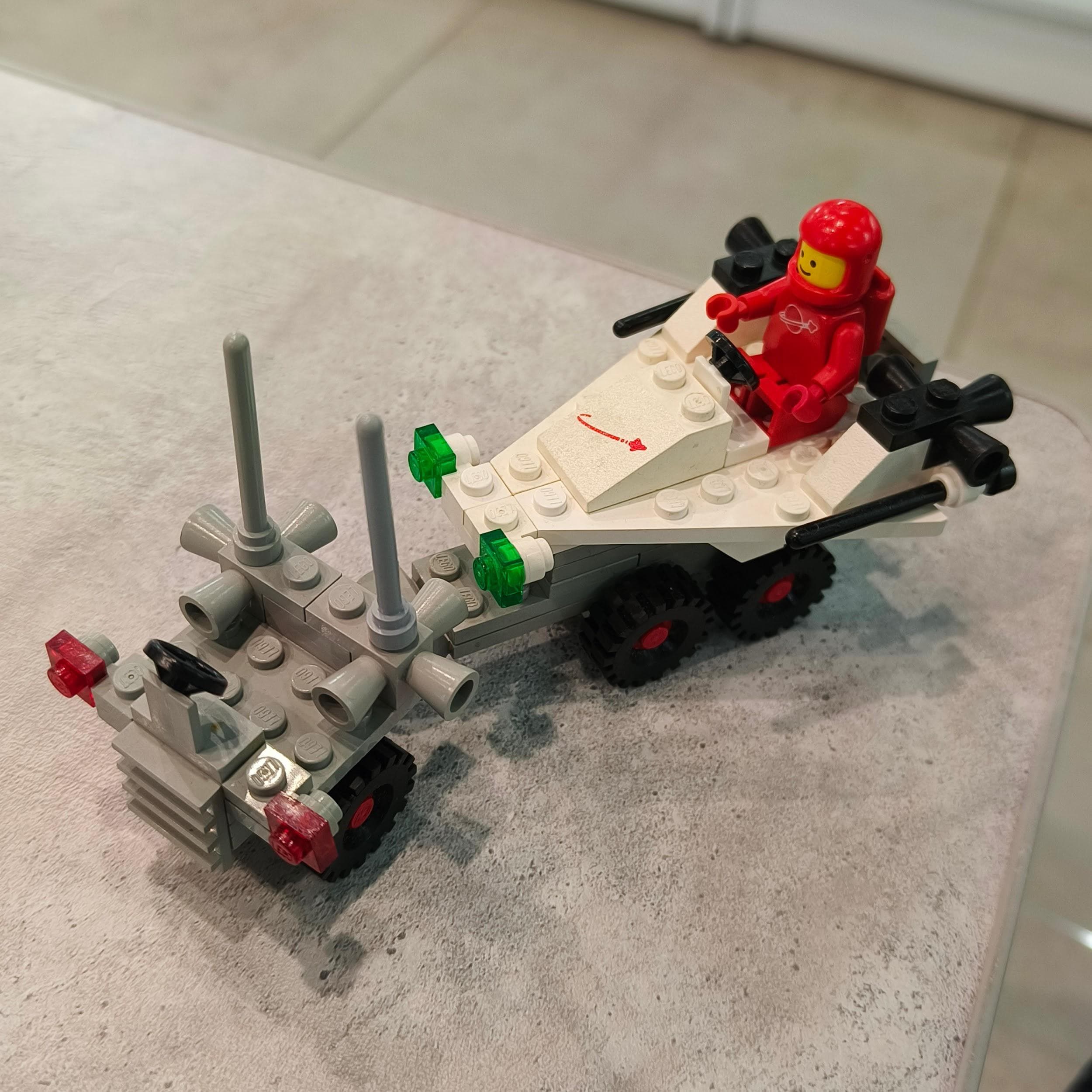 LEGO 6870 Space Probe Launcher