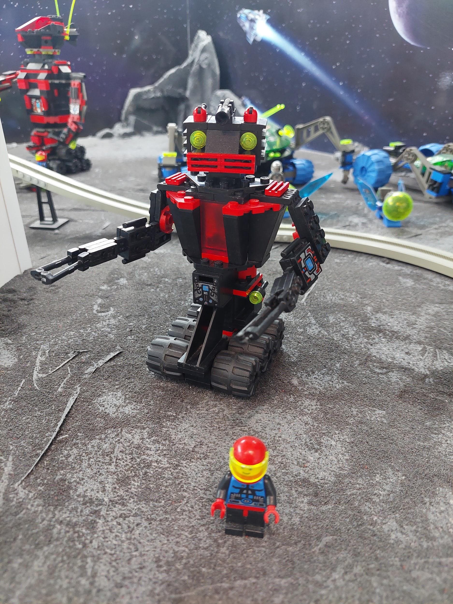 LEGO 6889 Recon Robot