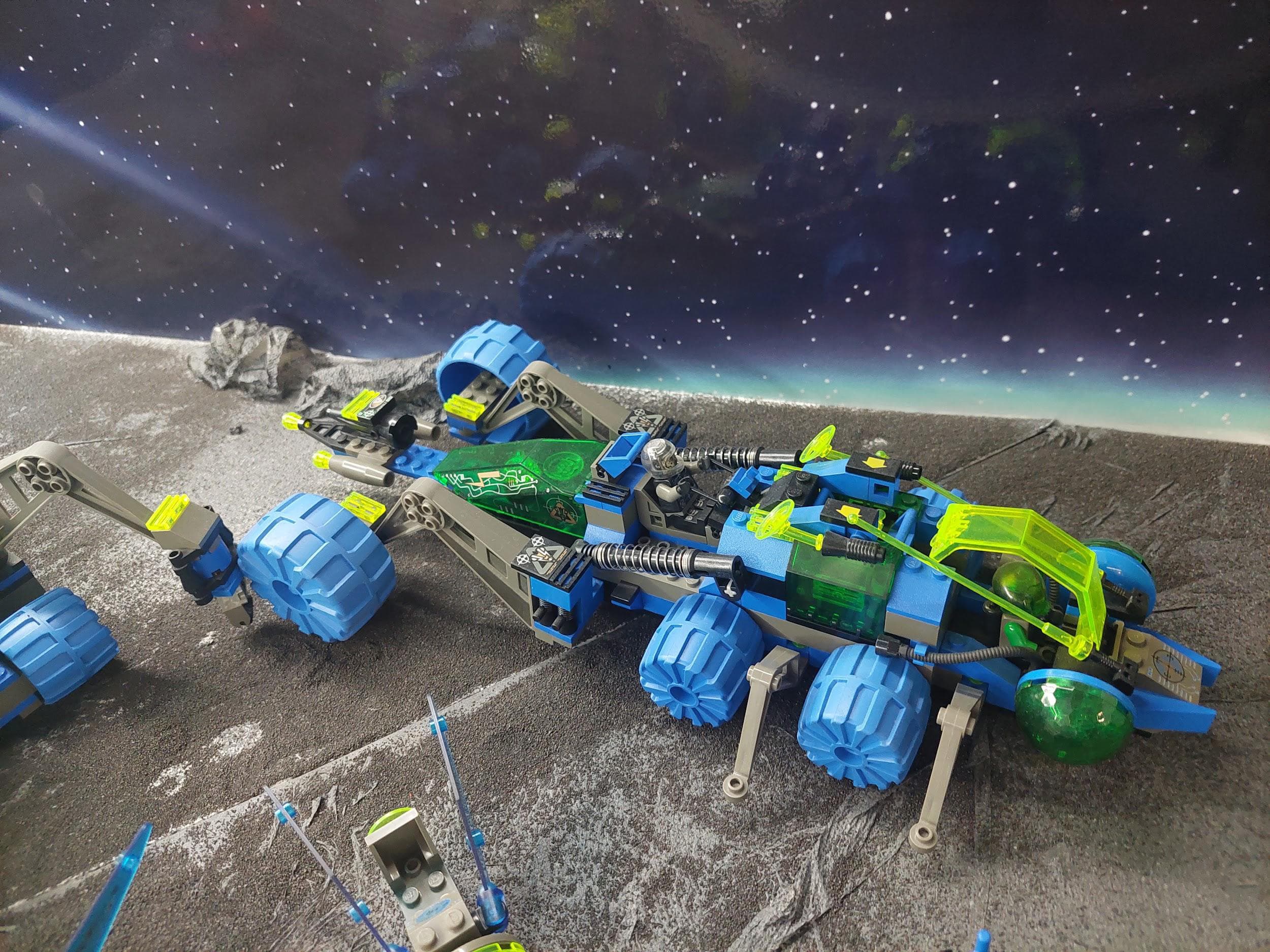LEGO 6919 Planetary Prowler / Odonata