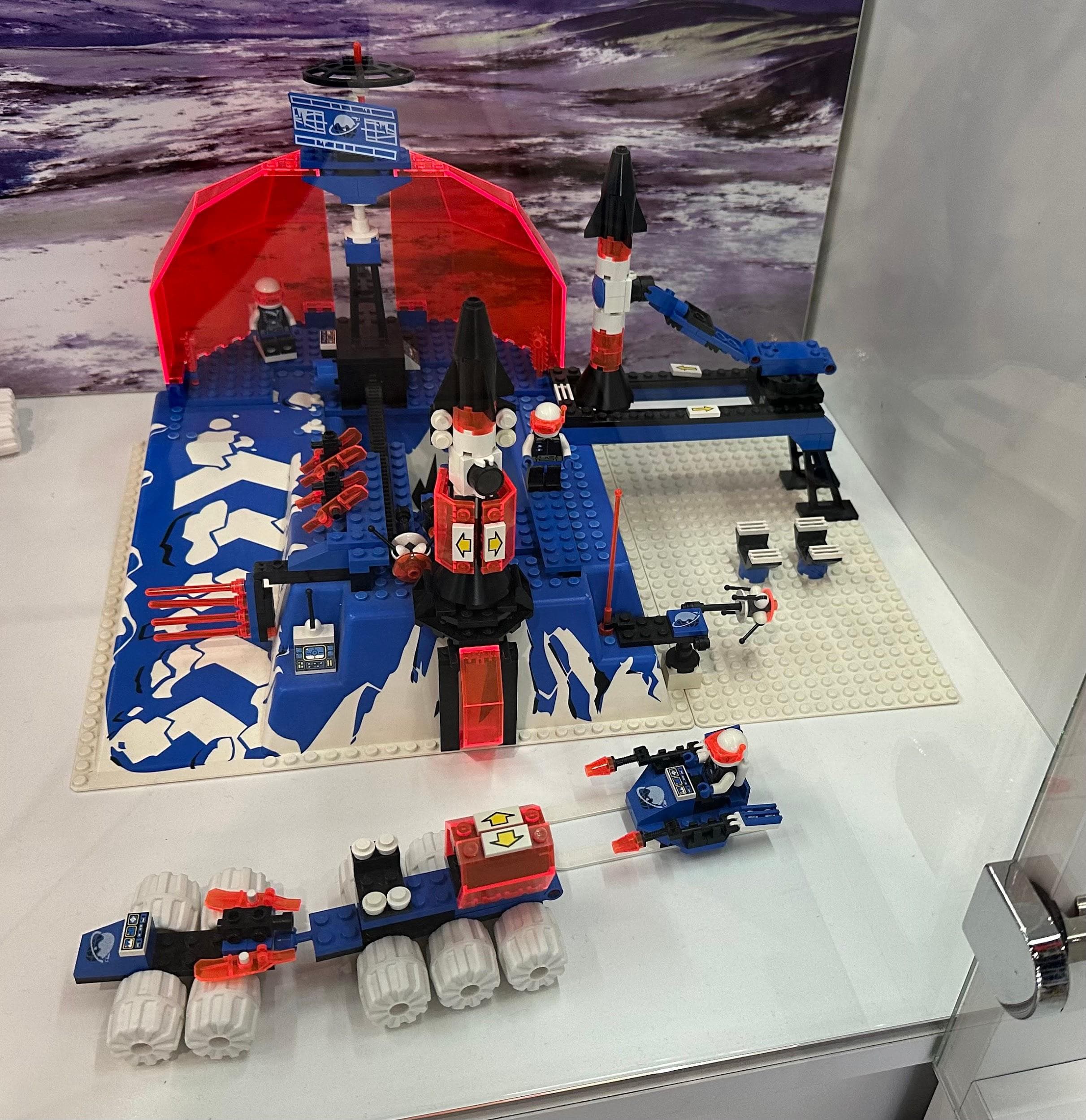 LEGO 6983 Ice Station Odyssey