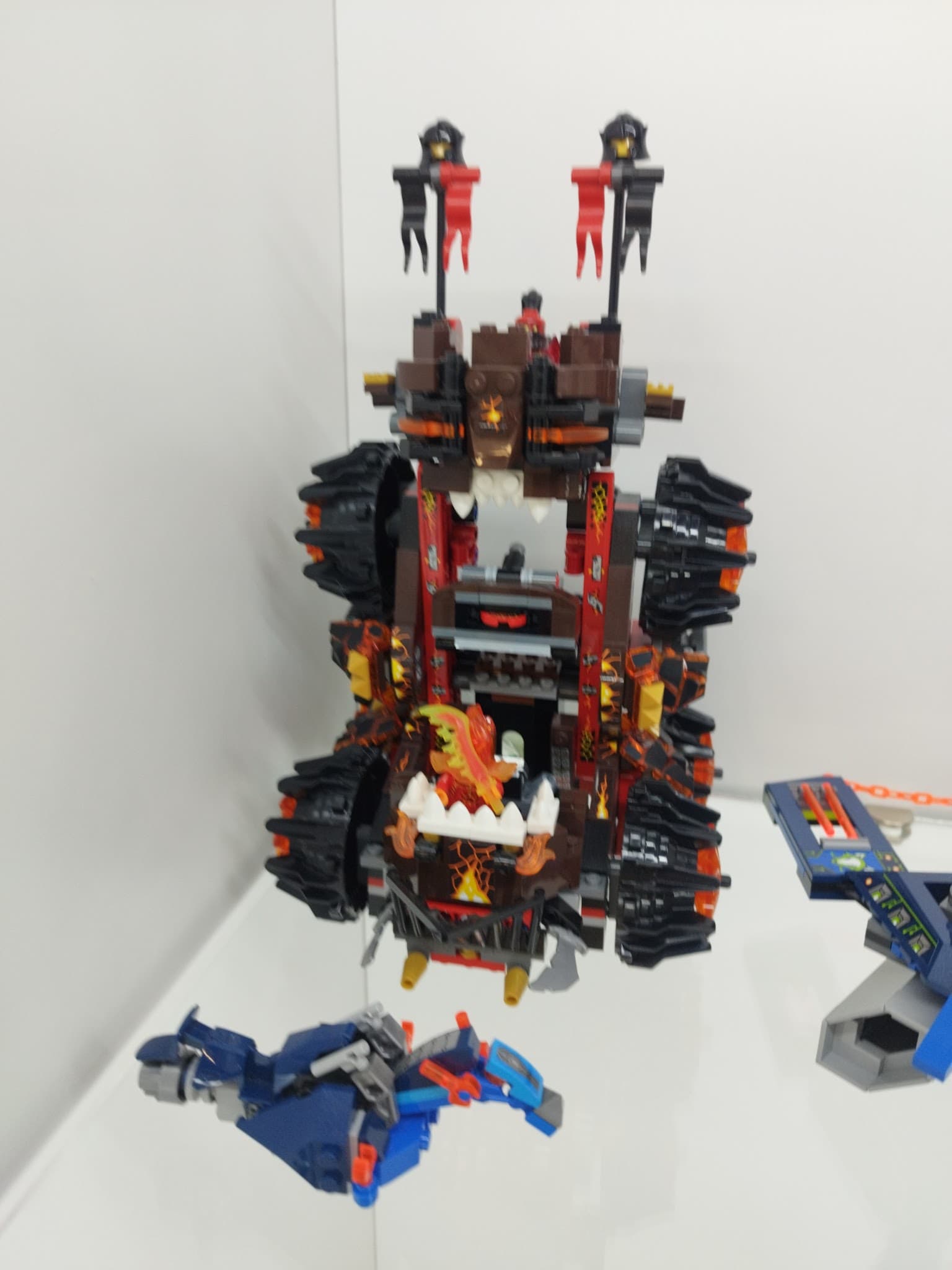 LEGO 70321 General Magmar's Siege Machine of Doom