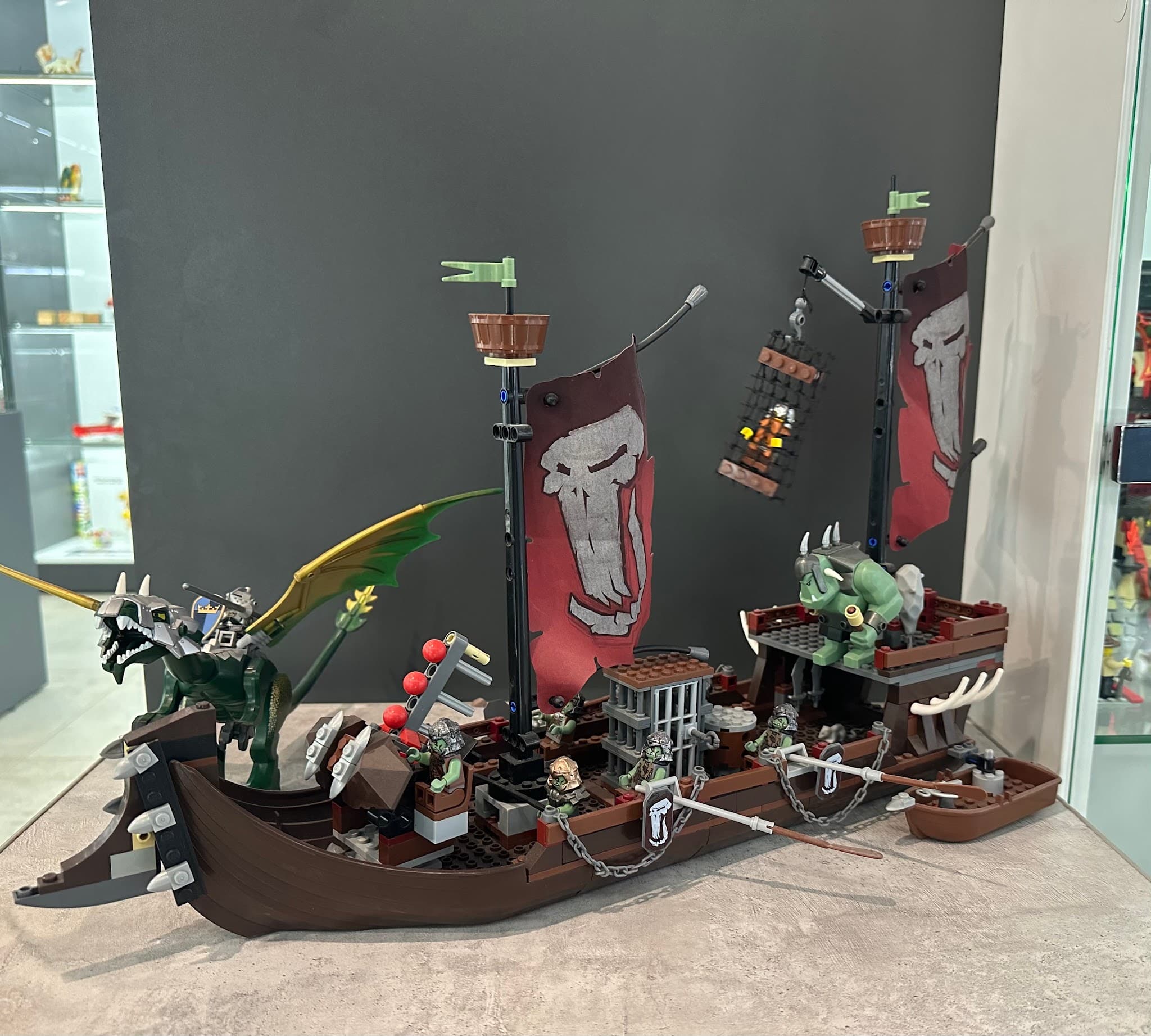 LEGO 7048 Troll Warship