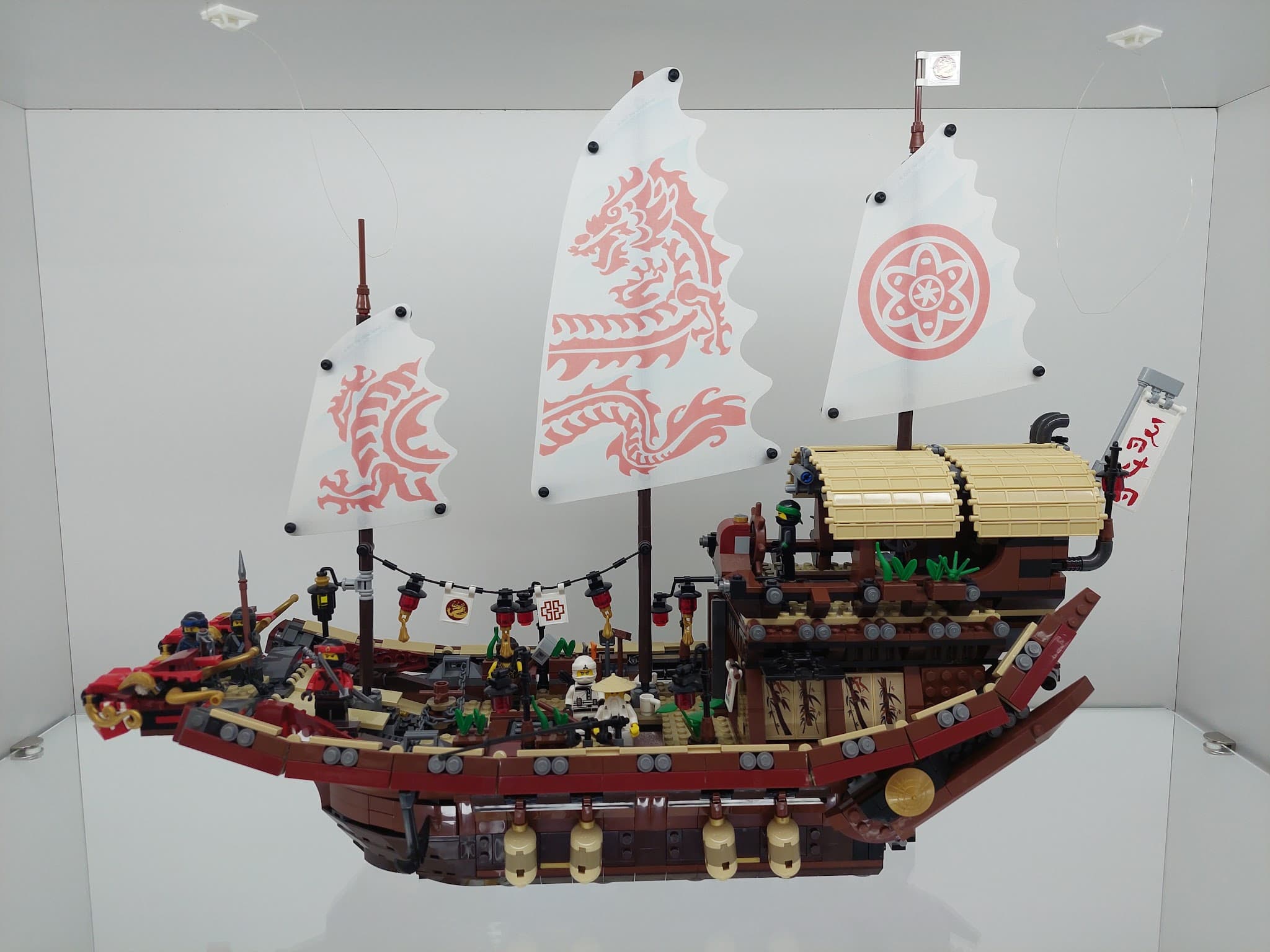 LEGO 70618 Destiny's Bounty