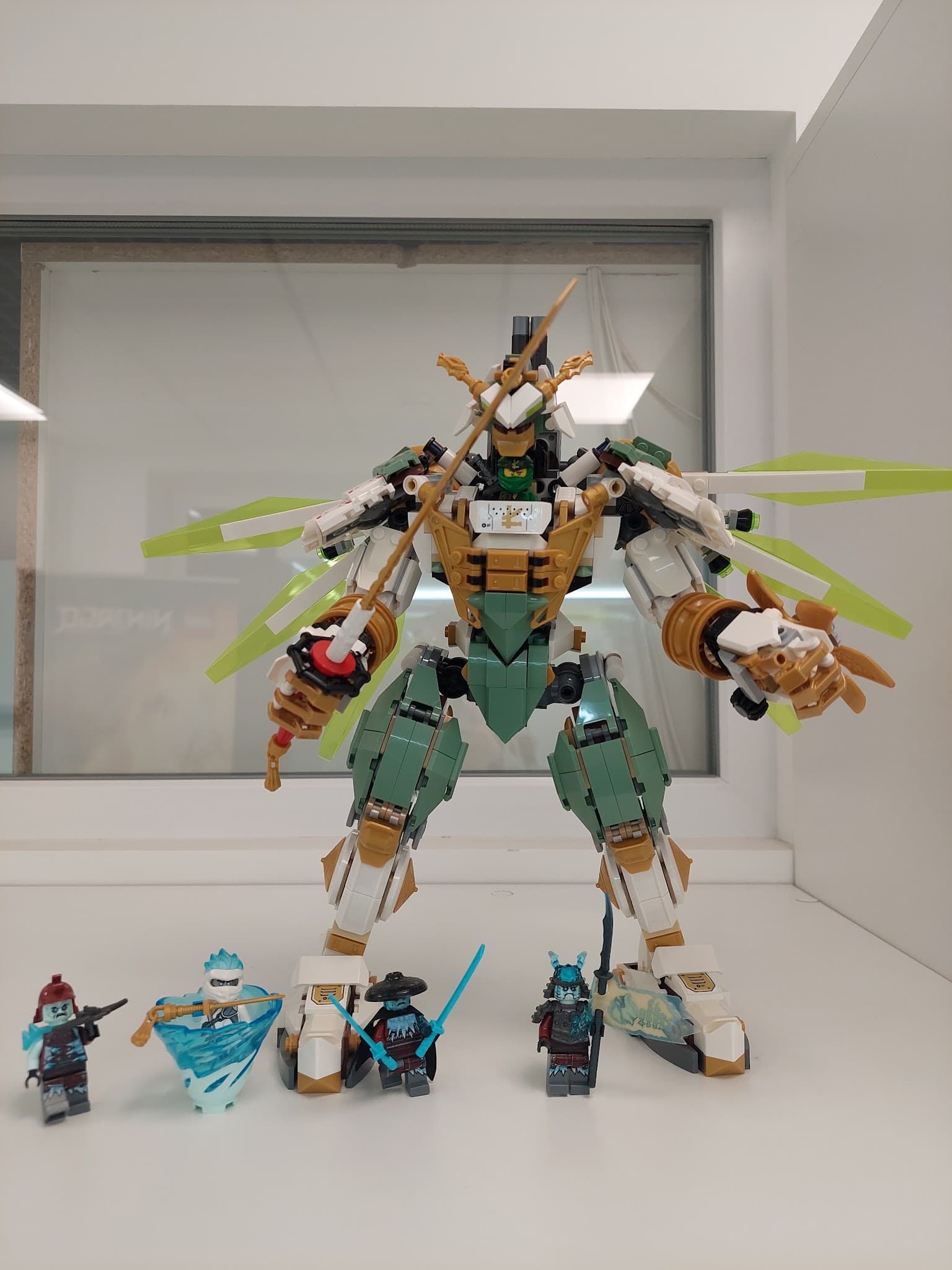 LEGO 70676 Lloyd's Titan Mech