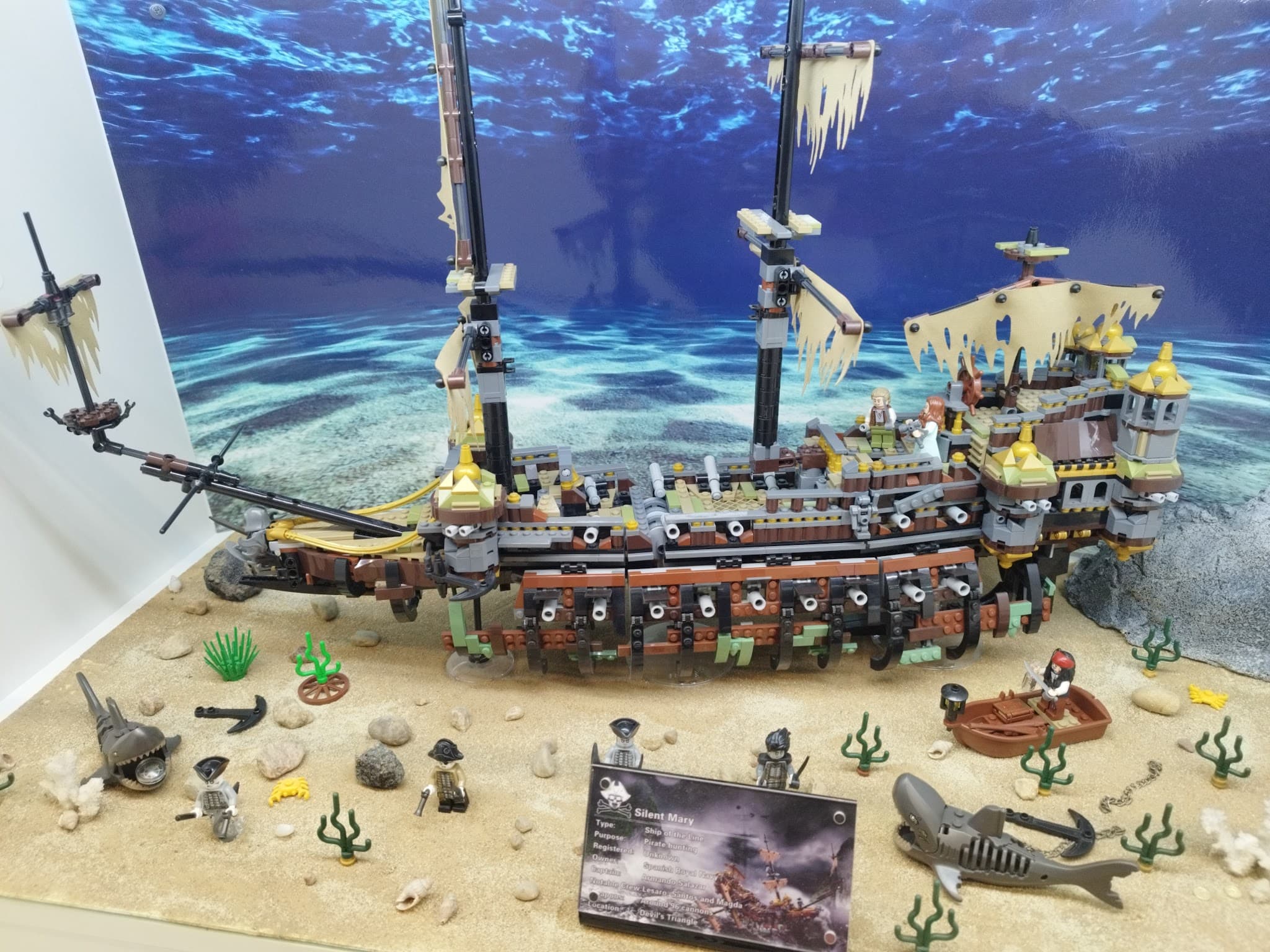 LEGO 71042 Silent Mary