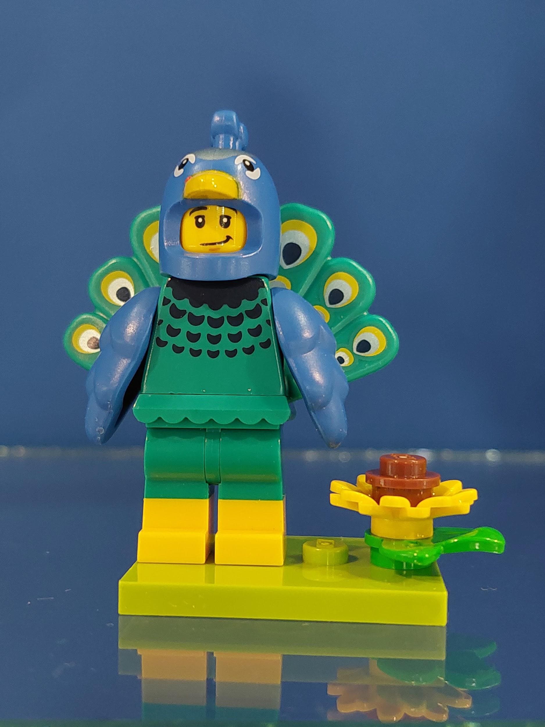 LEGO 71051 Peacock Costume