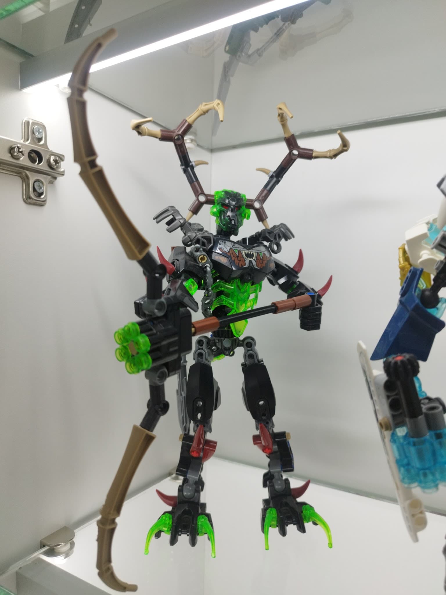 LEGO 71310 Umarak the Hunter
