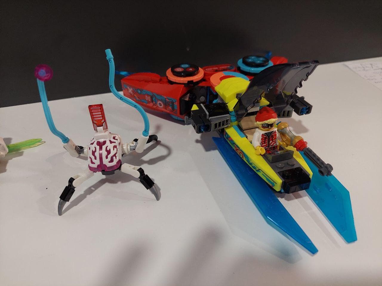 LEGO 71489 Cooper's Gaming Controller Jet