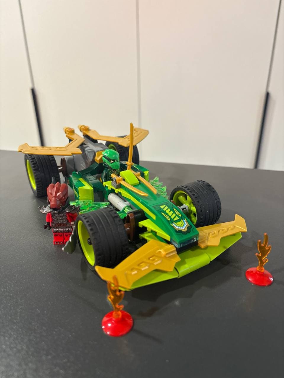 LEGO 71828 Lloyd's Pull-Back Race Car