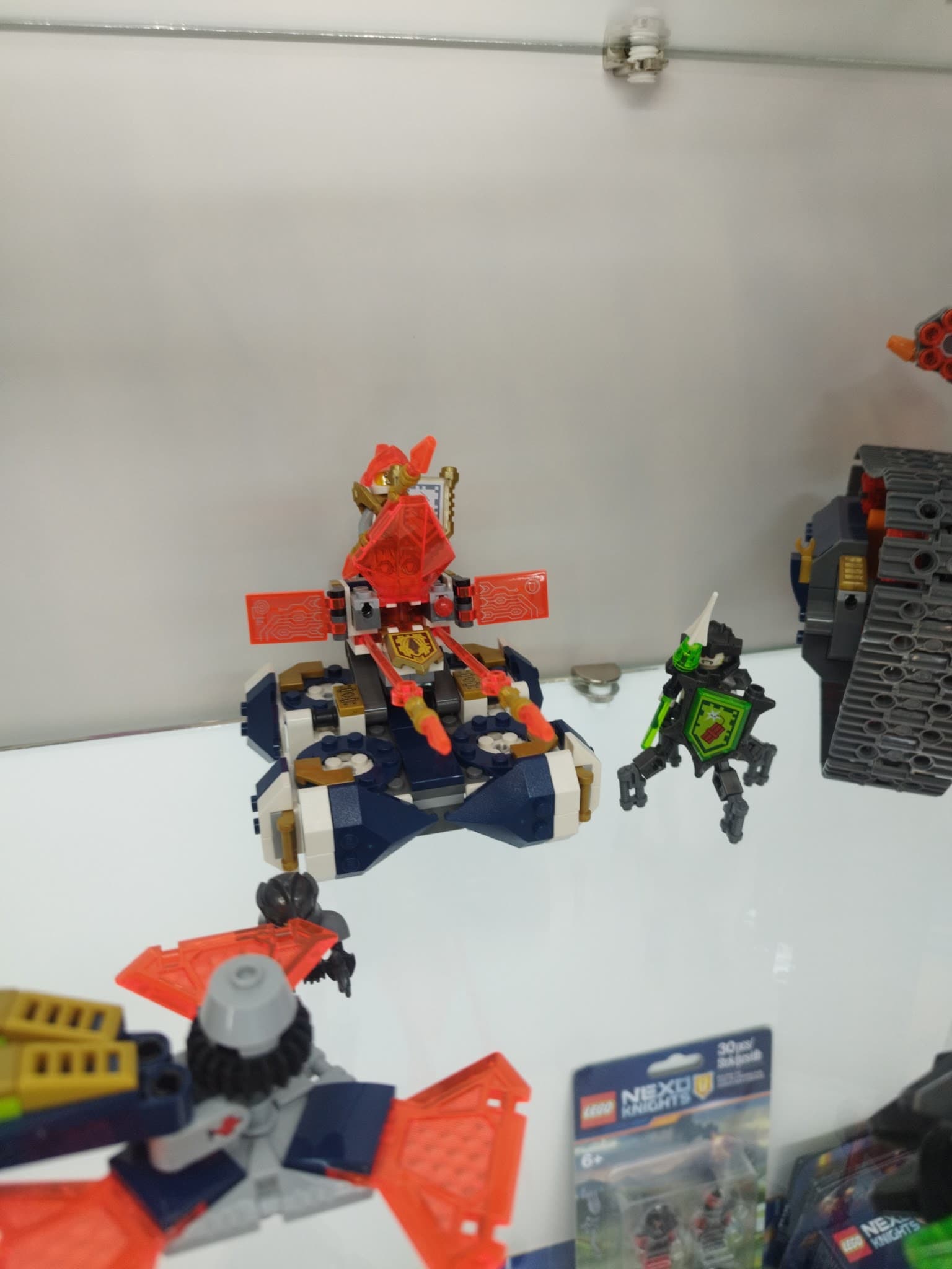 LEGO 72001 Lance's Hover Jouster