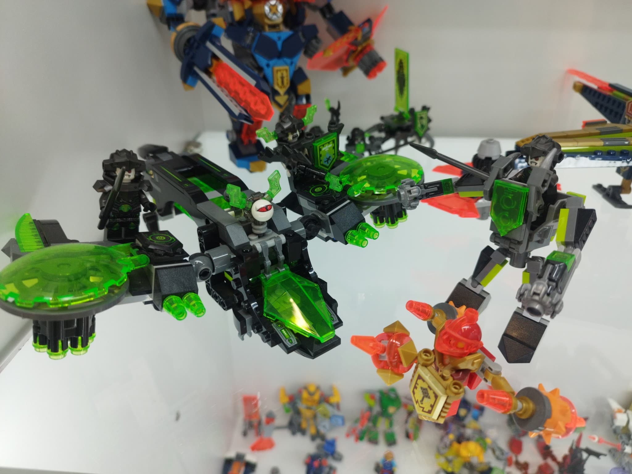 LEGO 72003 Berserker Bomber