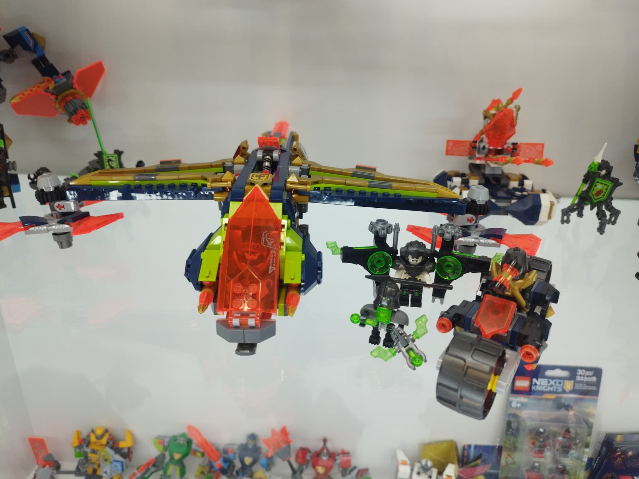 LEGO 72005 Aaron's X-bow