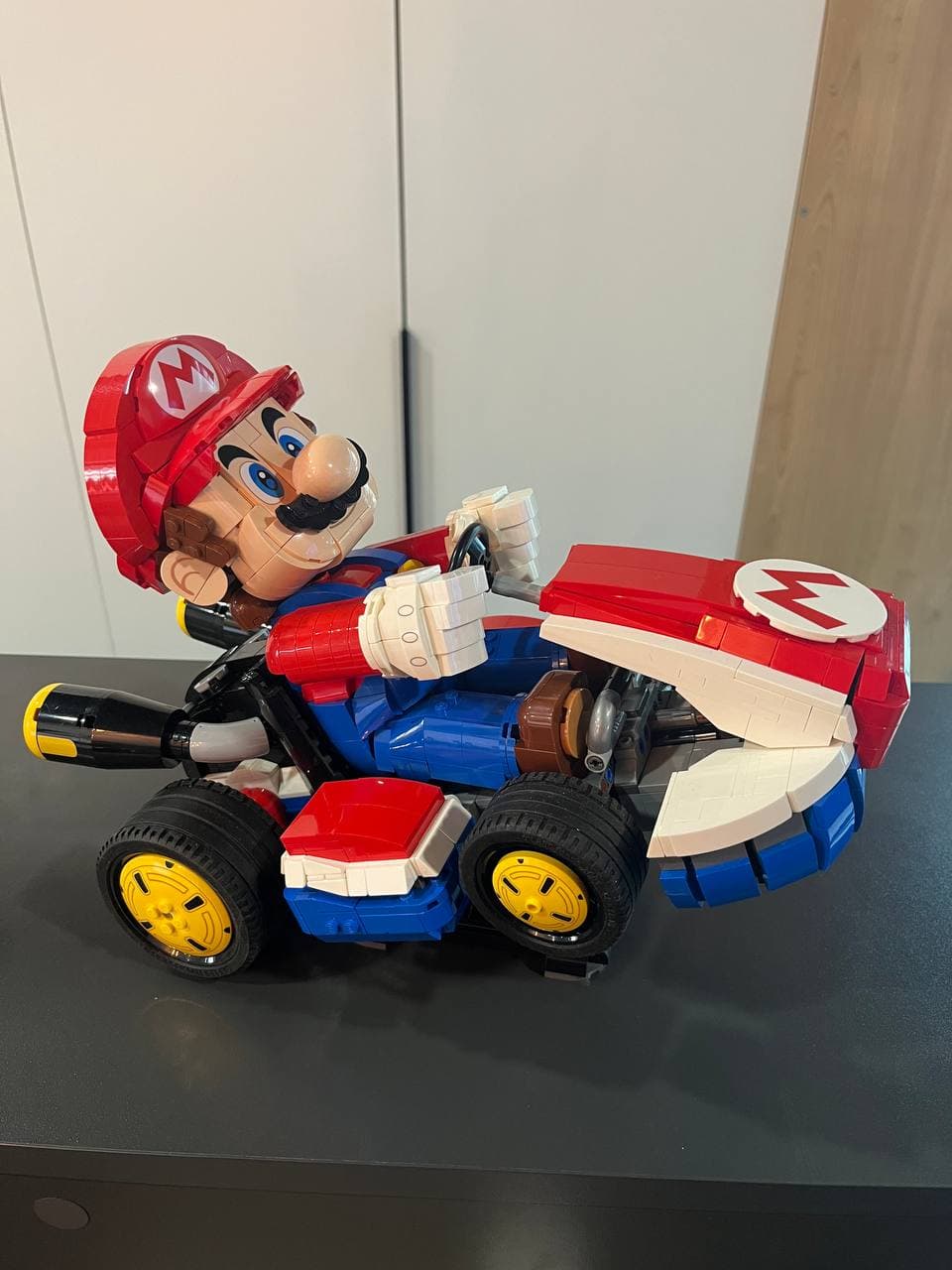 LEGO 72037 Mario Kart - Mario & Standard Kart