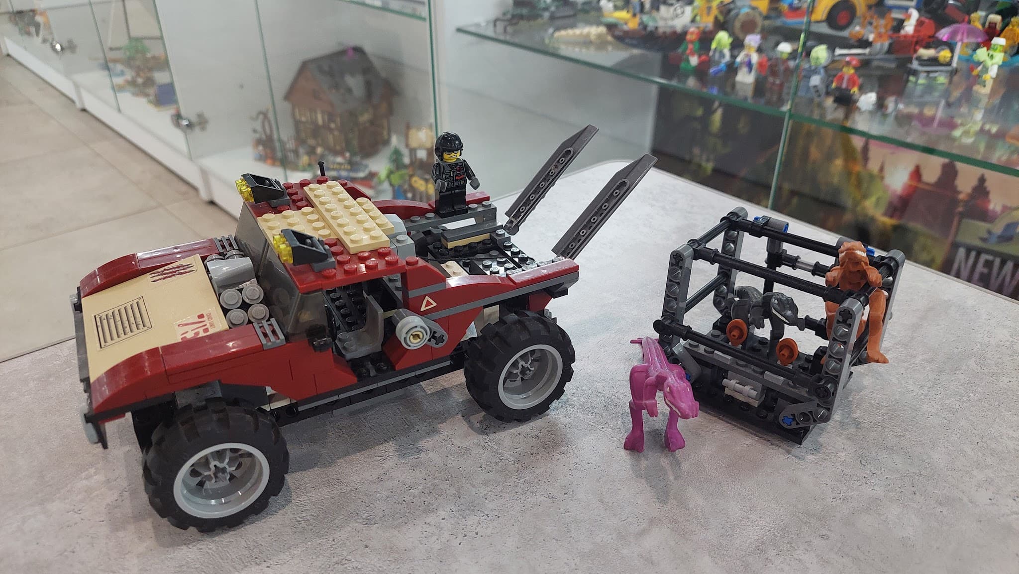 LEGO 7296 Dino 4WD Trapper