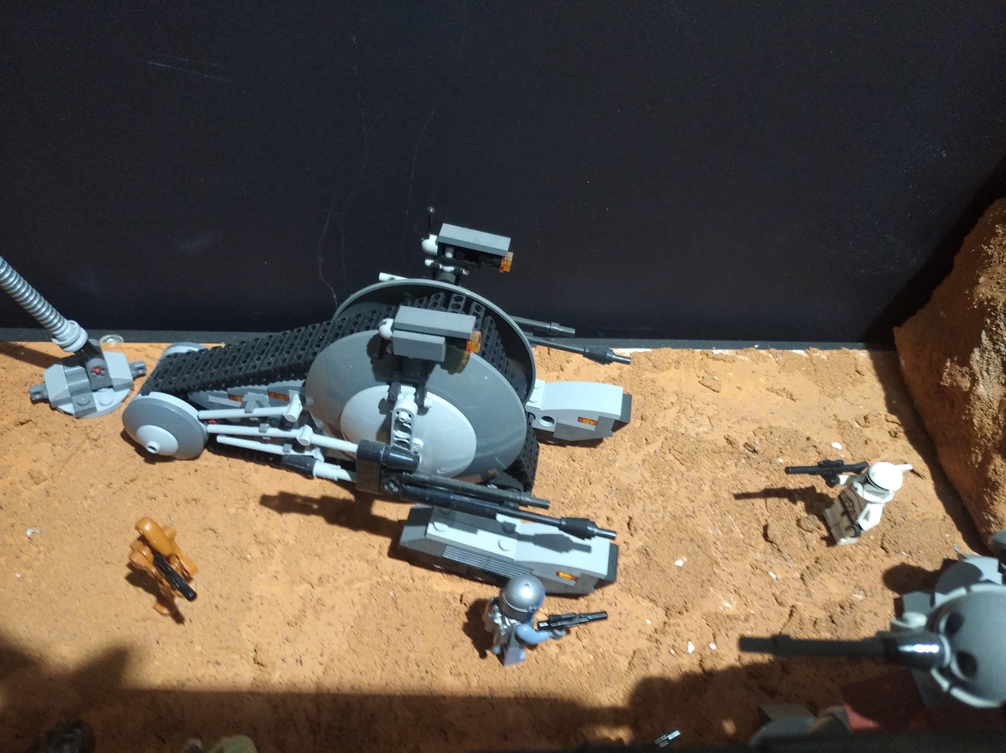 LEGO 75015 Corporate Alliance Tank Droid