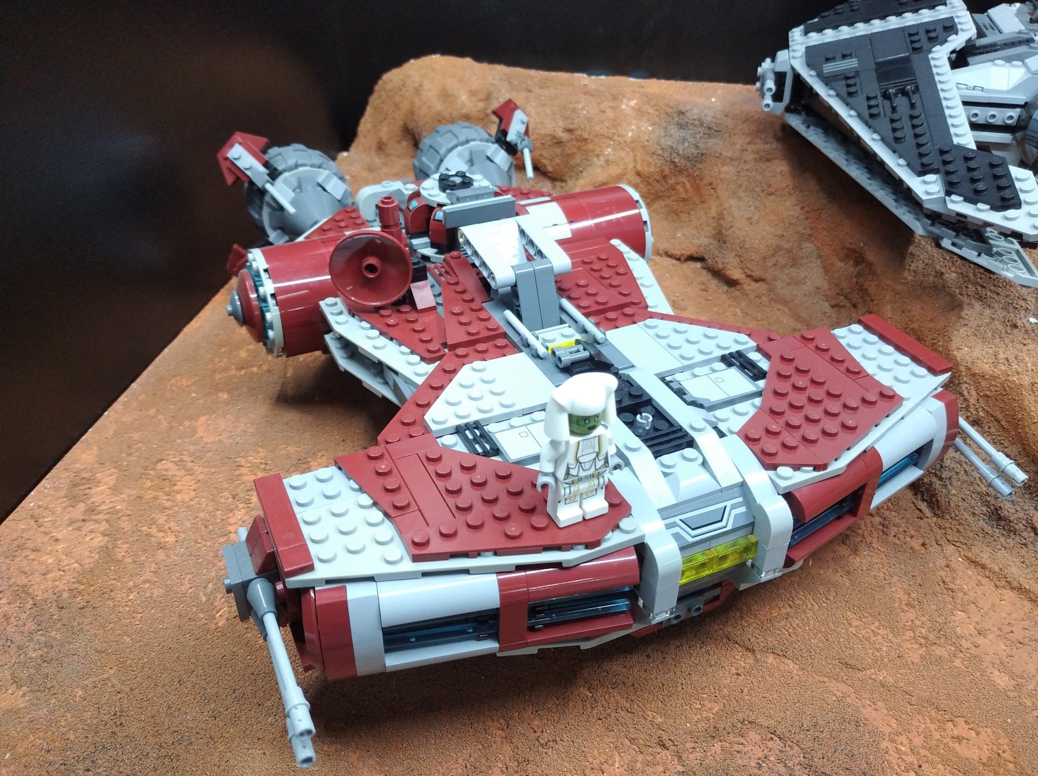 LEGO 75025 Jedi Defender-class Cruiser