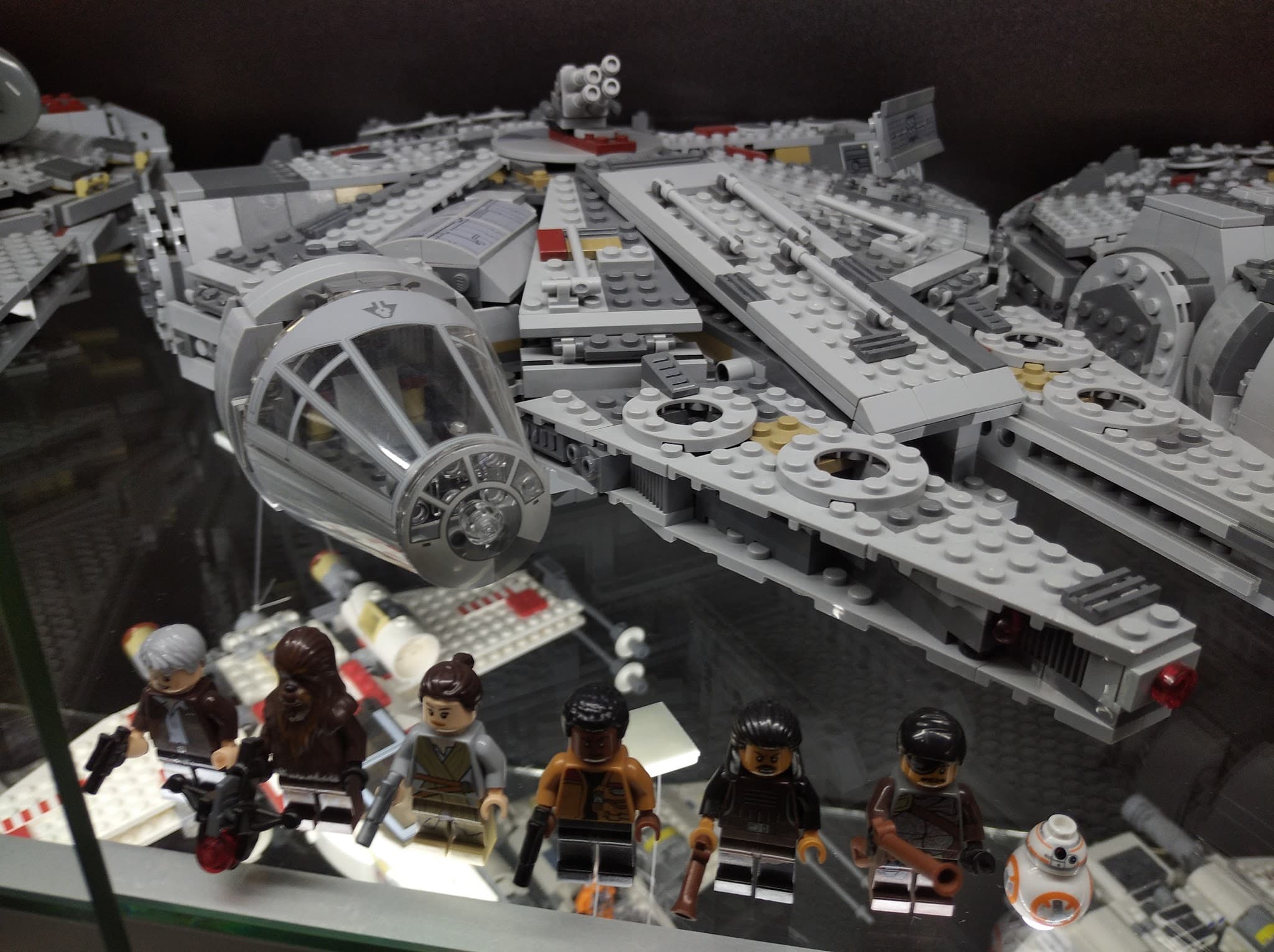 LEGO 75105 Millennium Falcon