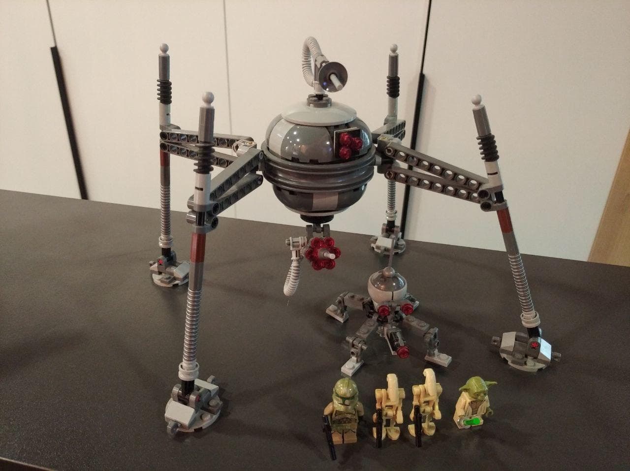 LEGO 75142 Homing Spider Droid