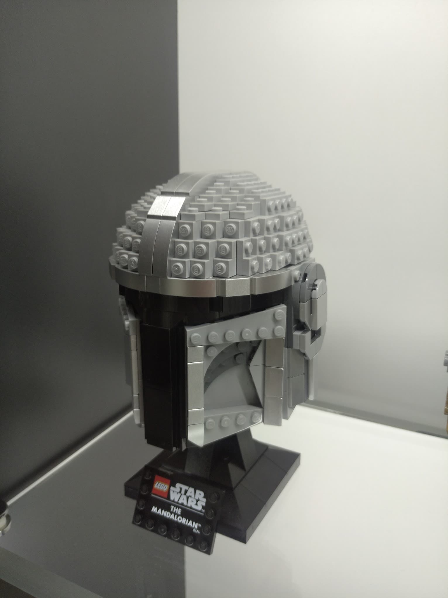 LEGO 75328 The Mandalorian Helmet