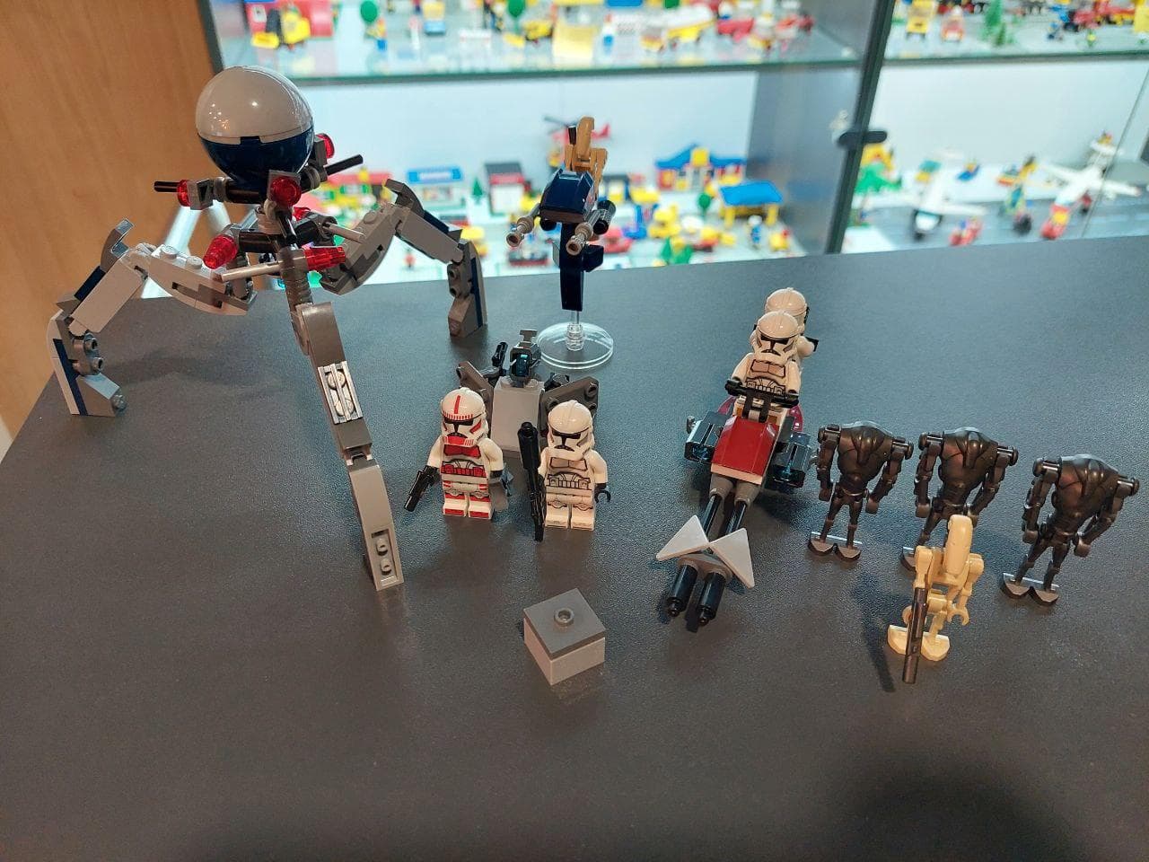 LEGO 75372 Clone Trooper & Battle Droid Battle Pack