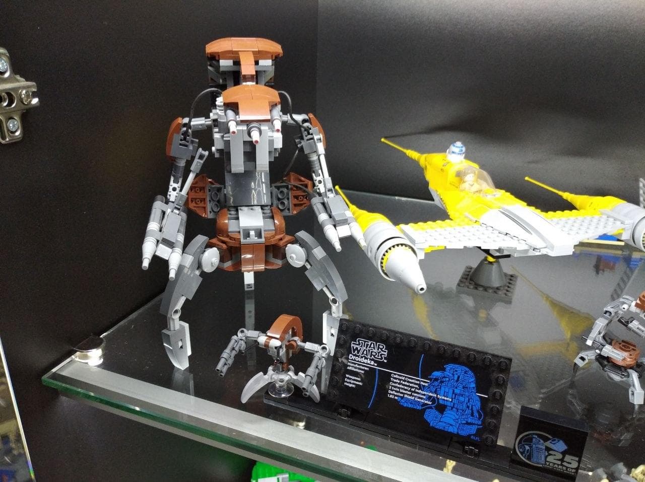 LEGO 75381 Droideka
