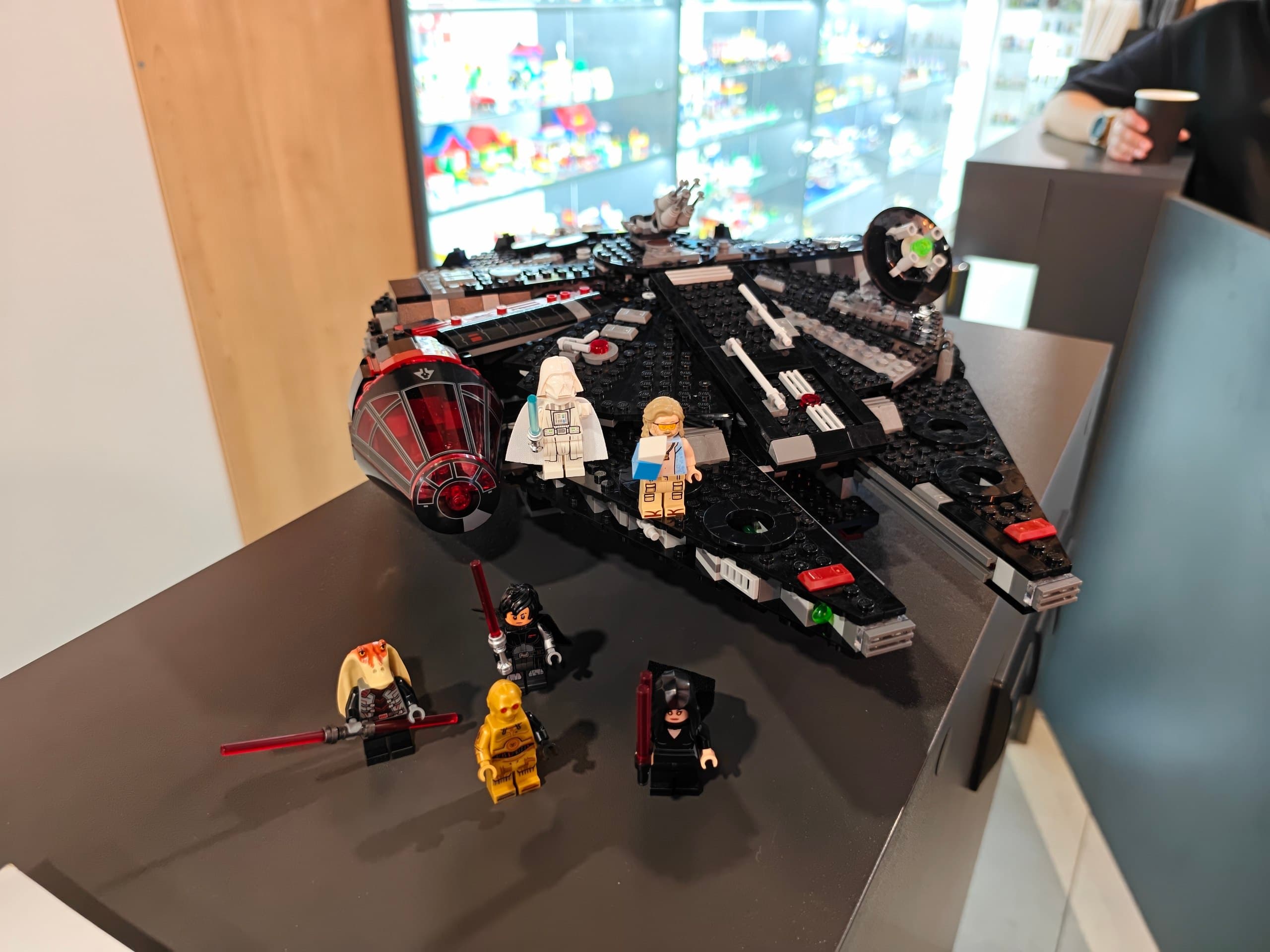 LEGO 75389 The Dark Falcon